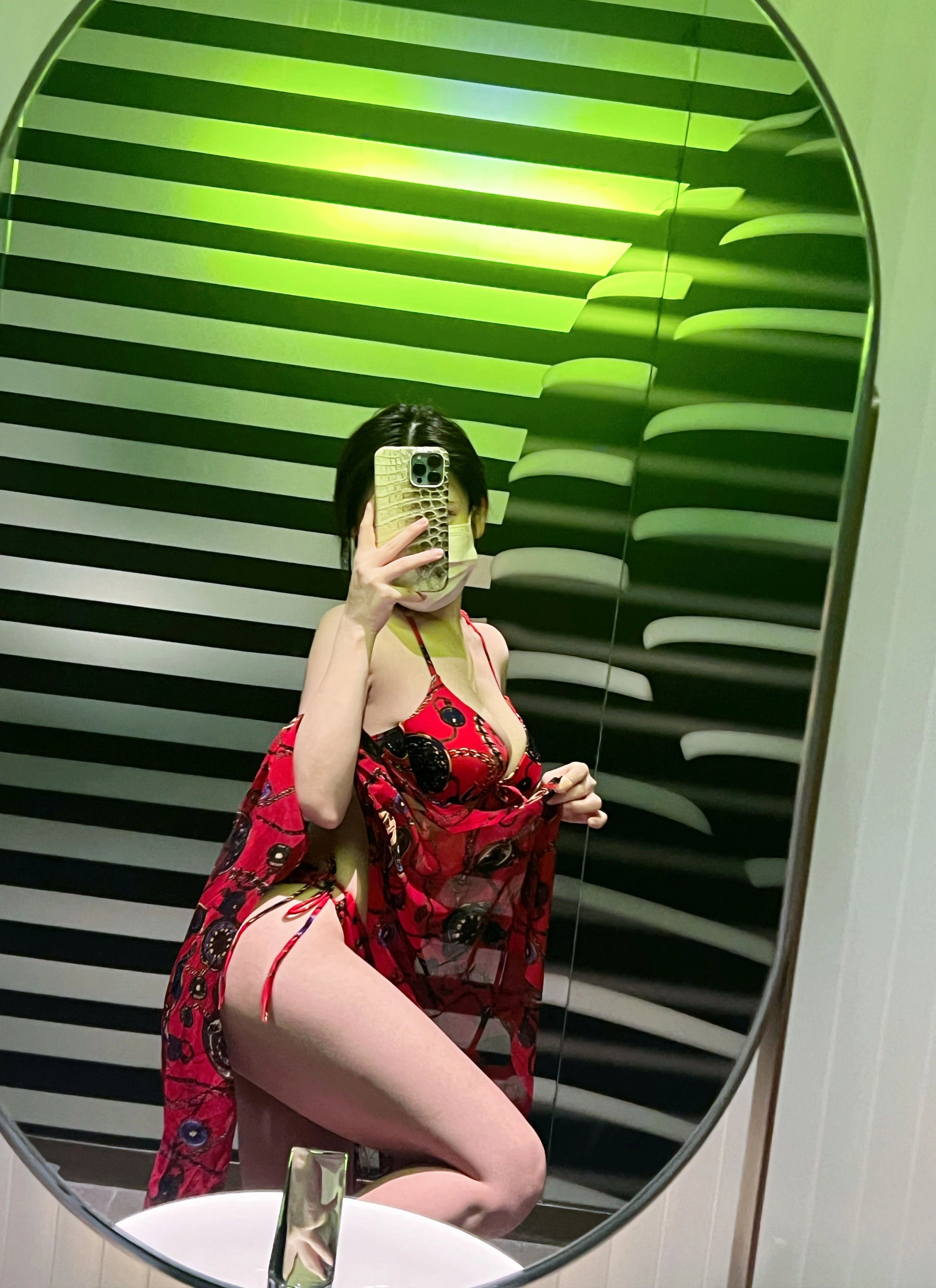 奔跑的晶骡儿 – 红色内衣插图3