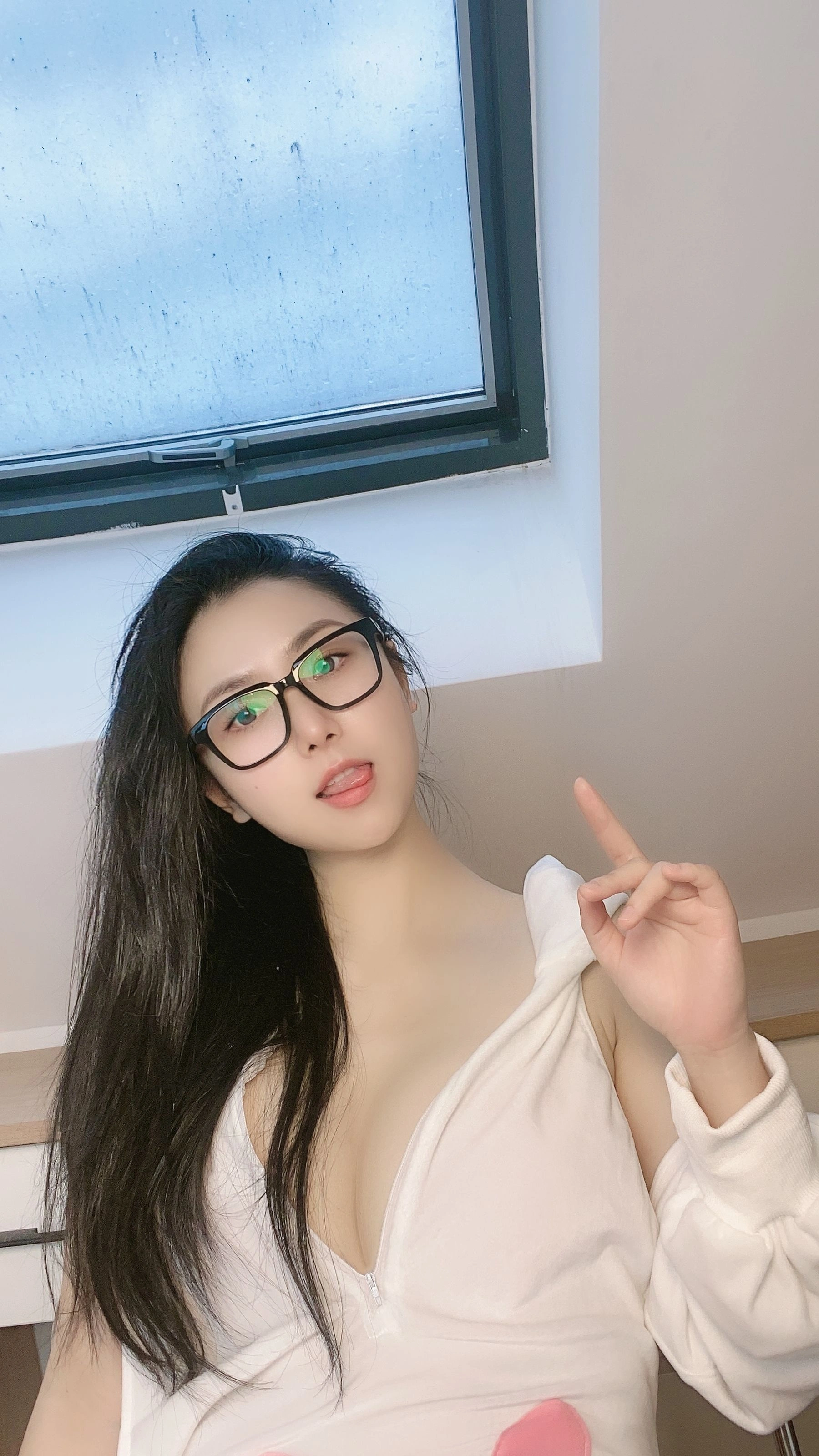 俏妞qiaoniuTT – 可爱兔子插图2