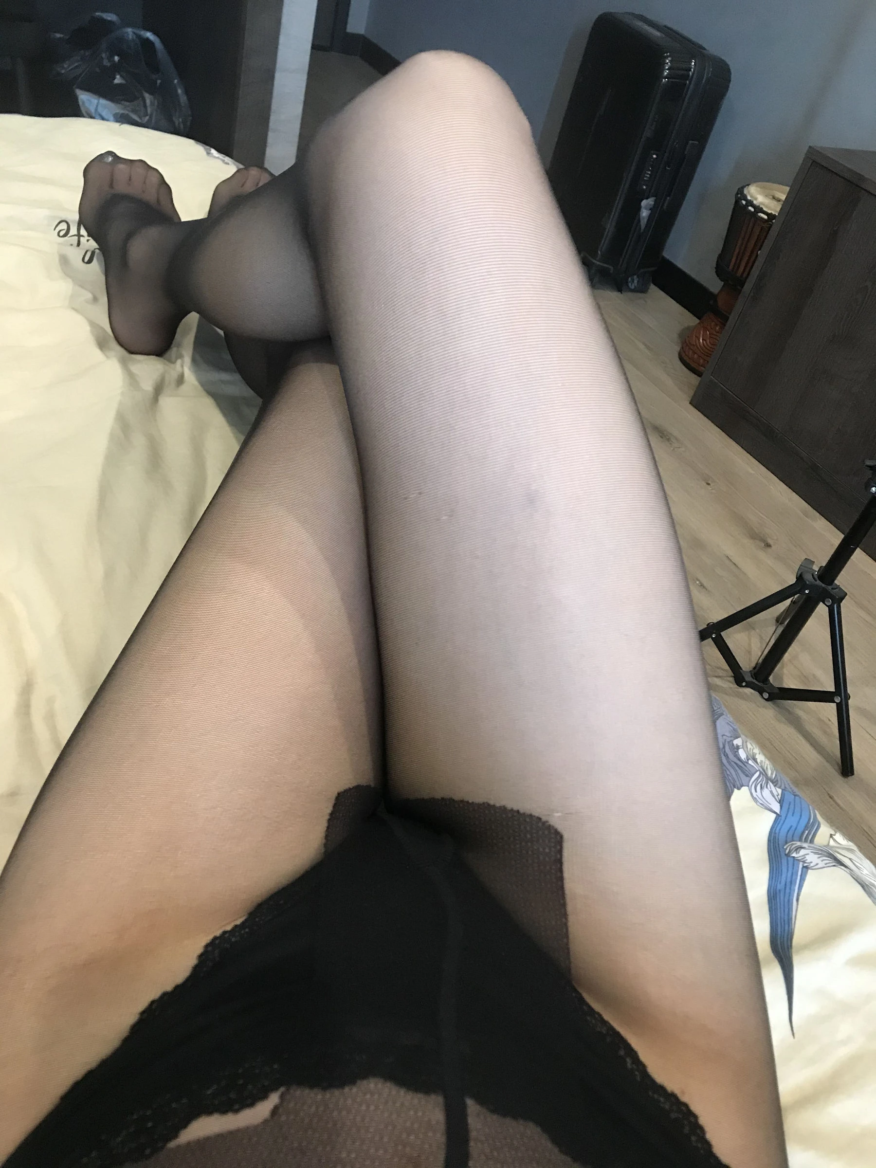 丝足博主麋鹿_Monroe 2020.06.23 寂寞黑丝插图2