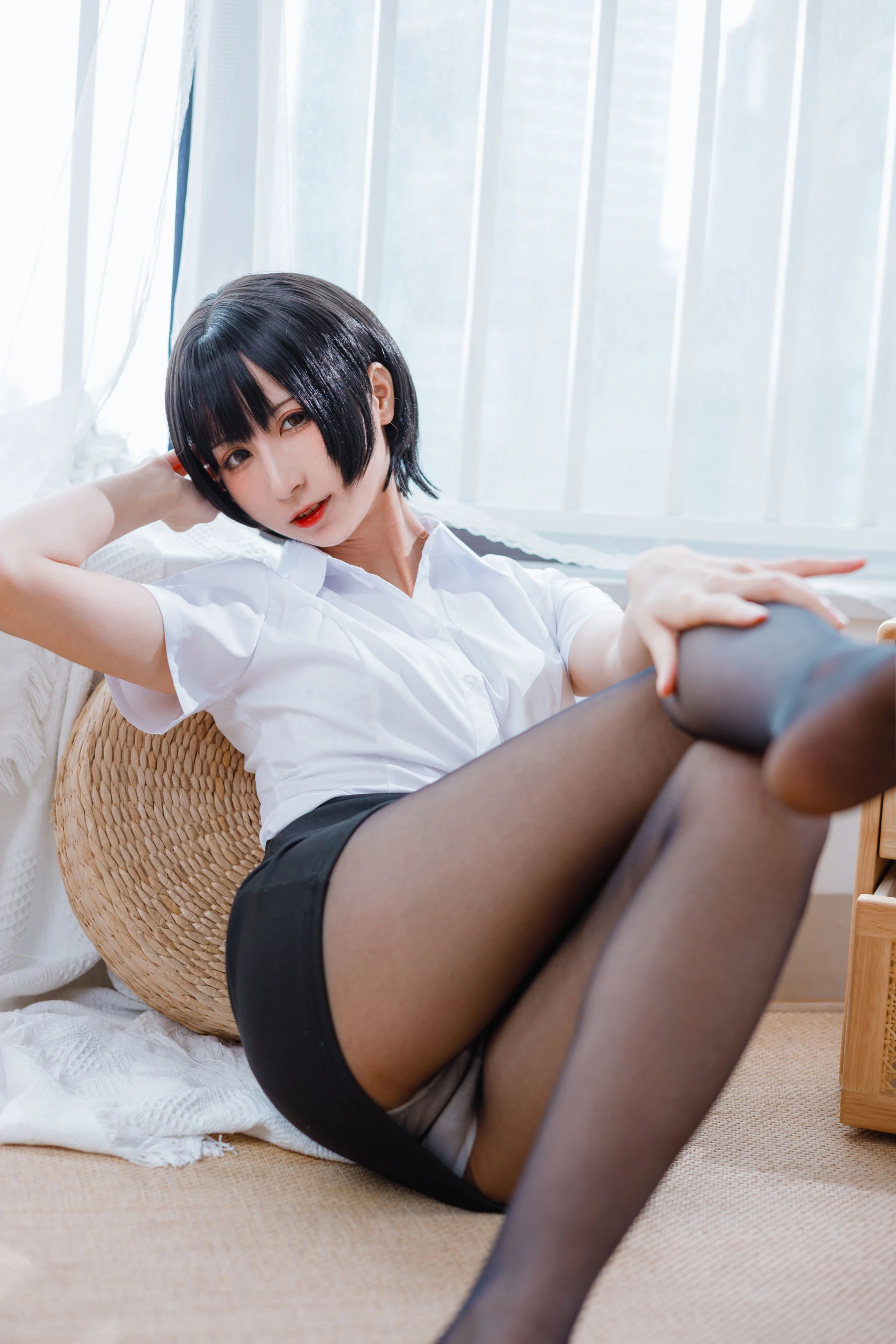 贝儿酱Miki – OL装插图5