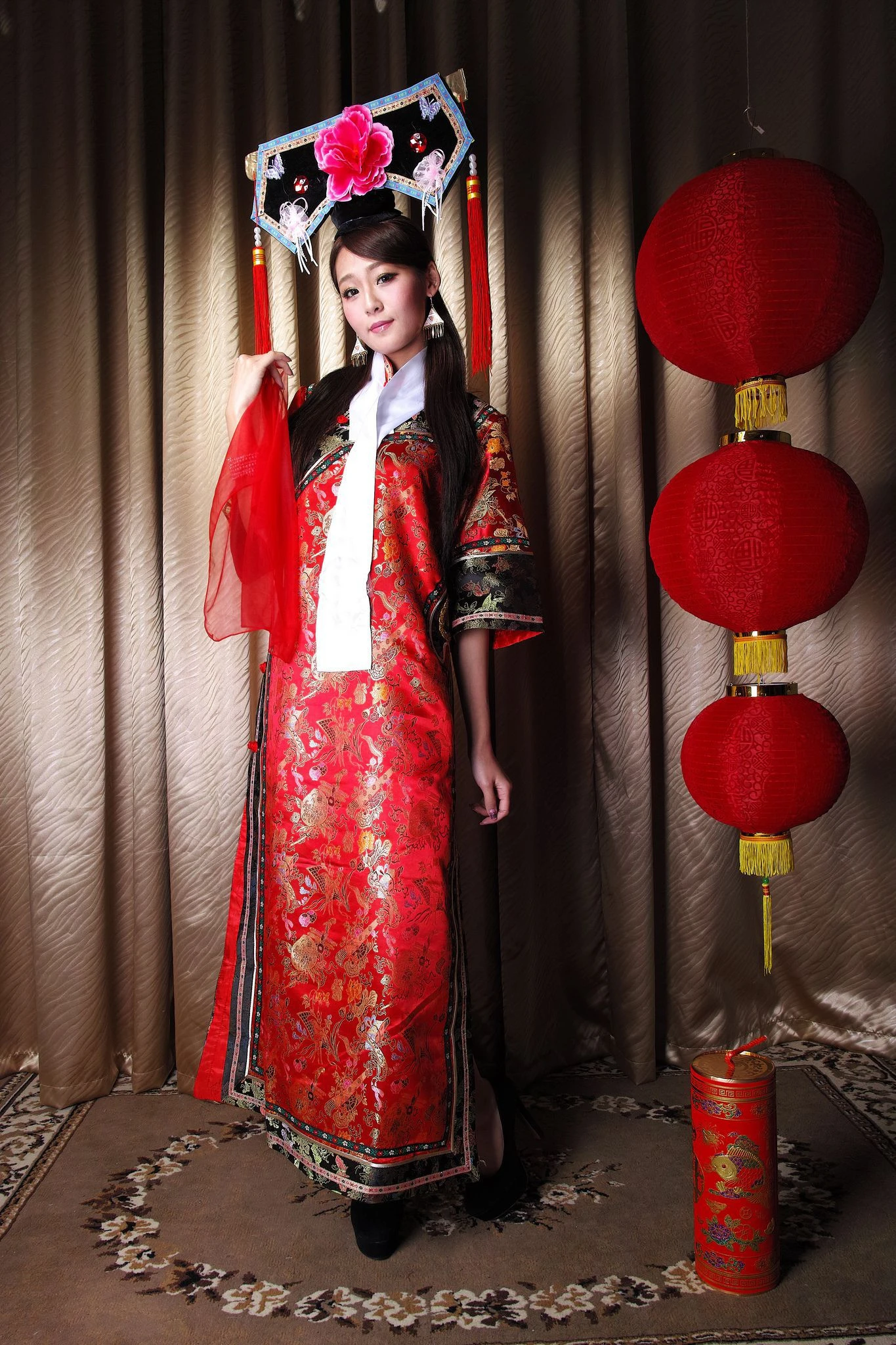 Winnie小雪、小羽《新春拜年 甄嬛格格》插图4