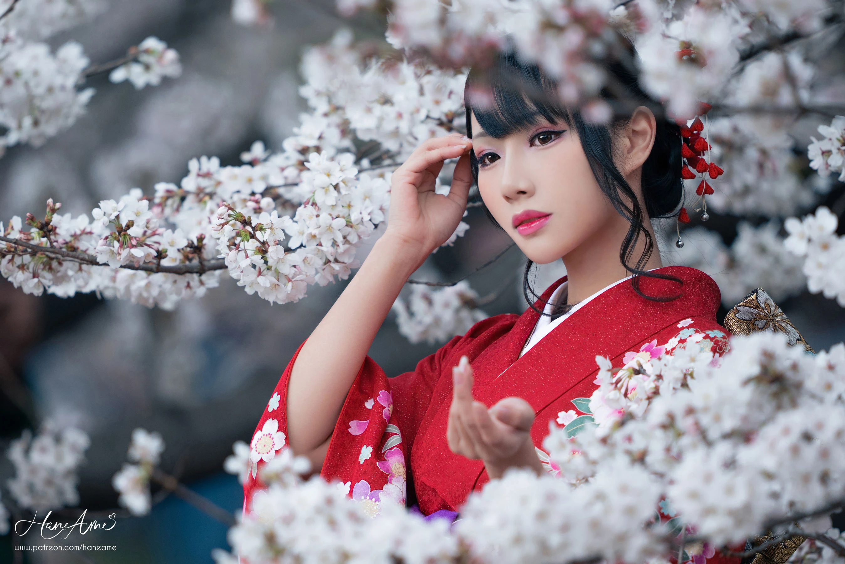 Hane Ame 雨波 – 赤紅和服插图6