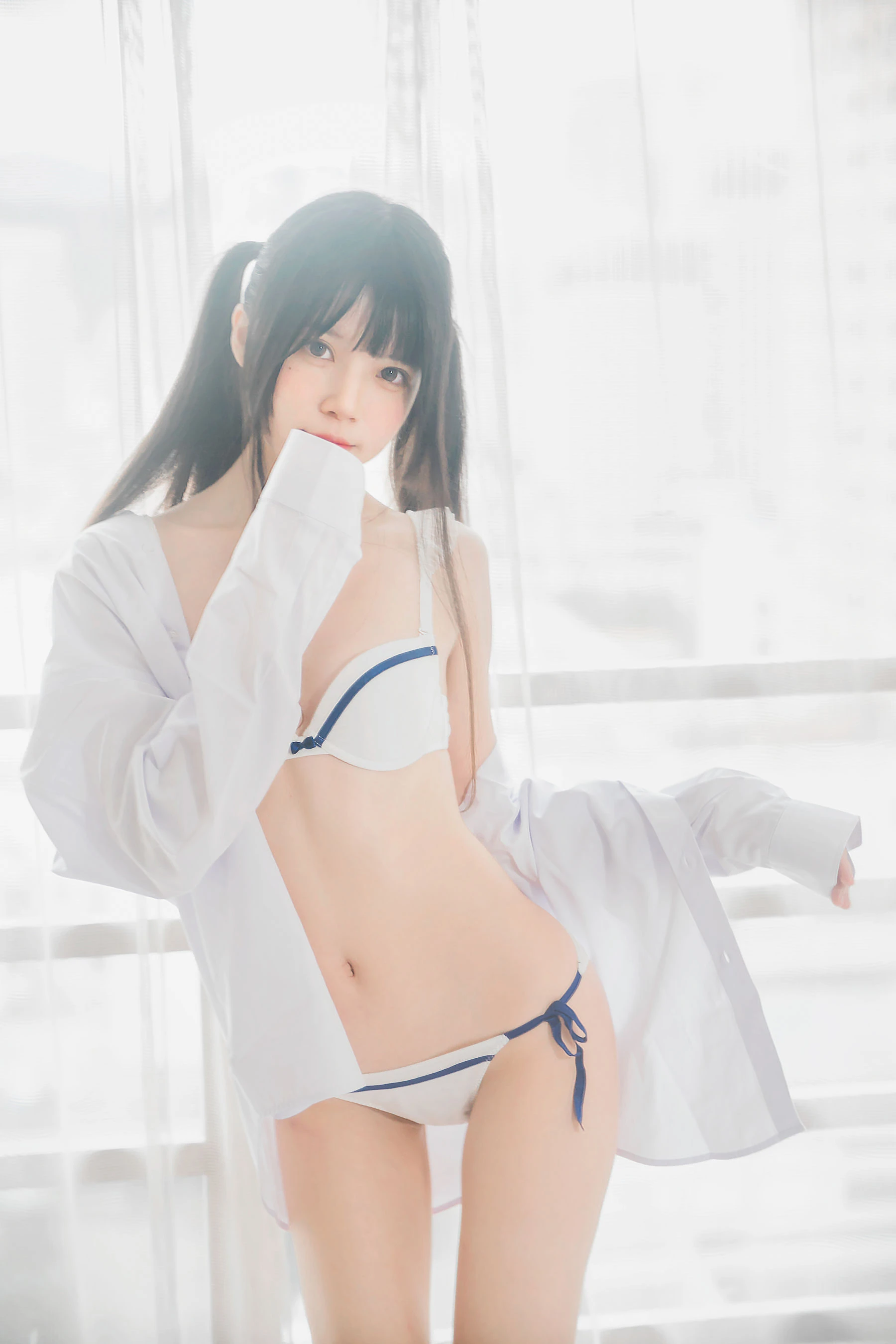 桜桃喵 《白衬衫双马尾》 [47P]插图2