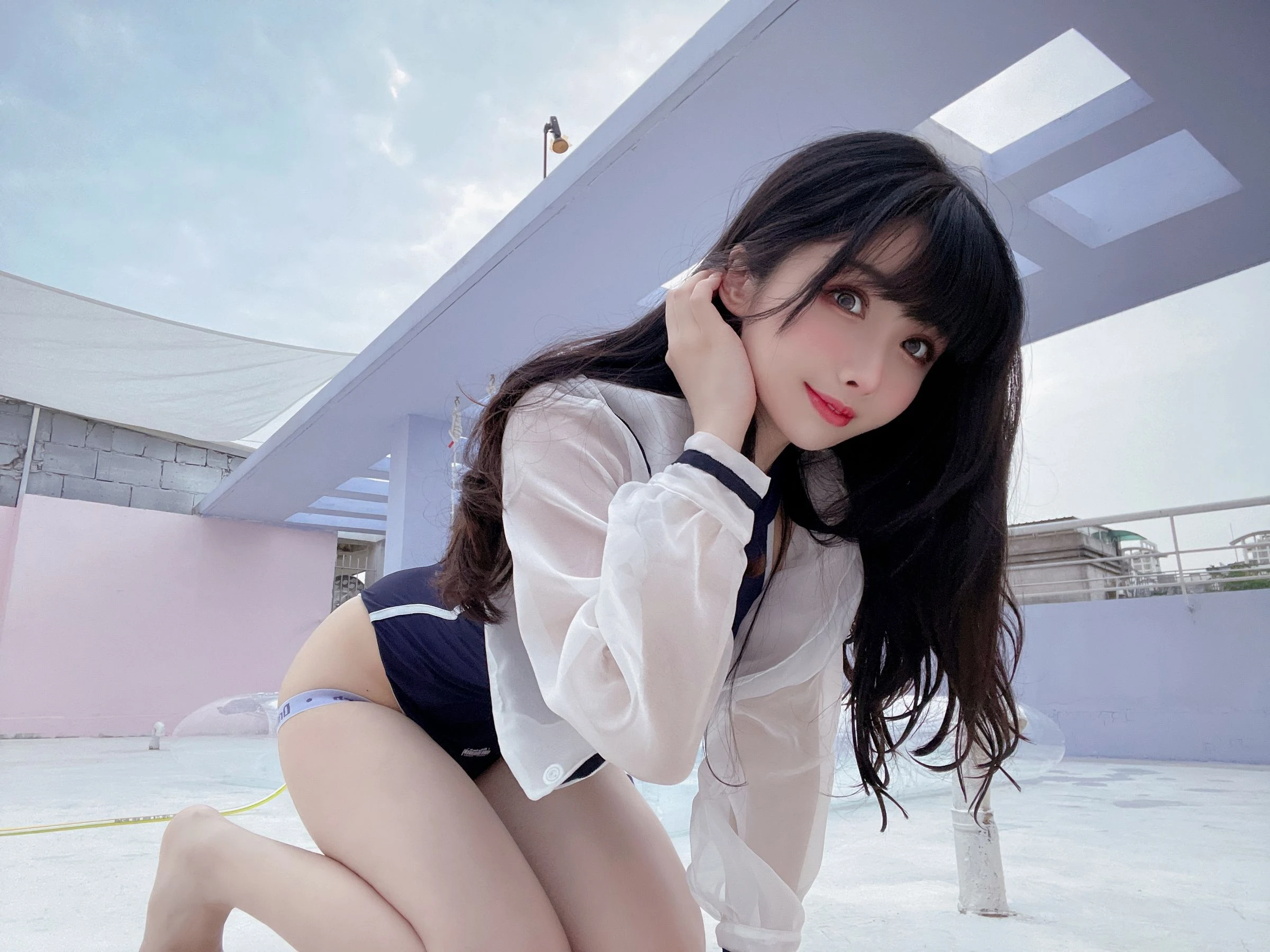 COS福利rioko凉凉子 – 天台竞泳 [50P]插图3