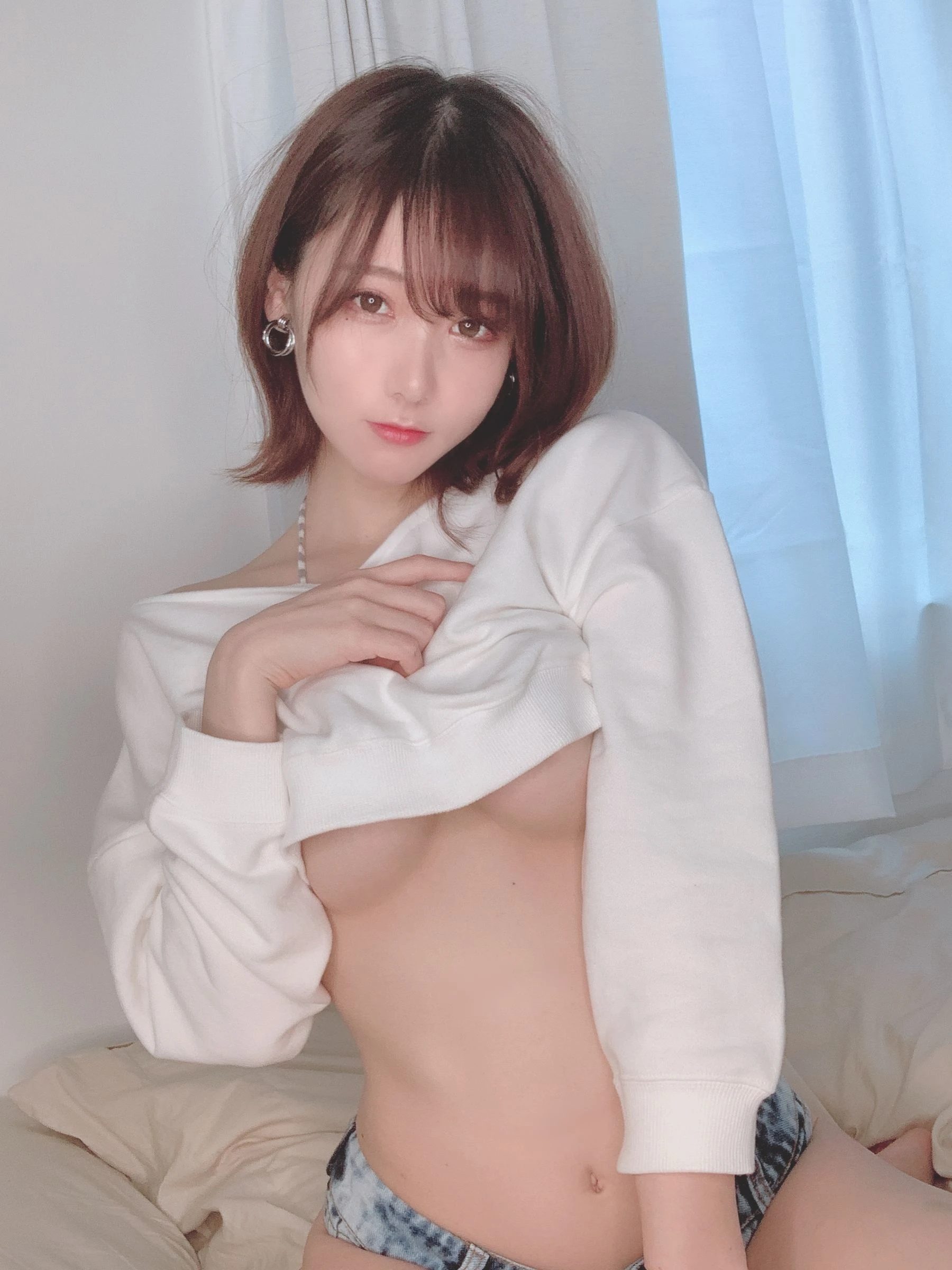 日本甜美COSERけんけん[fantia] 2020.05 ショート丈スウェット×スポブラ [10P]插图4