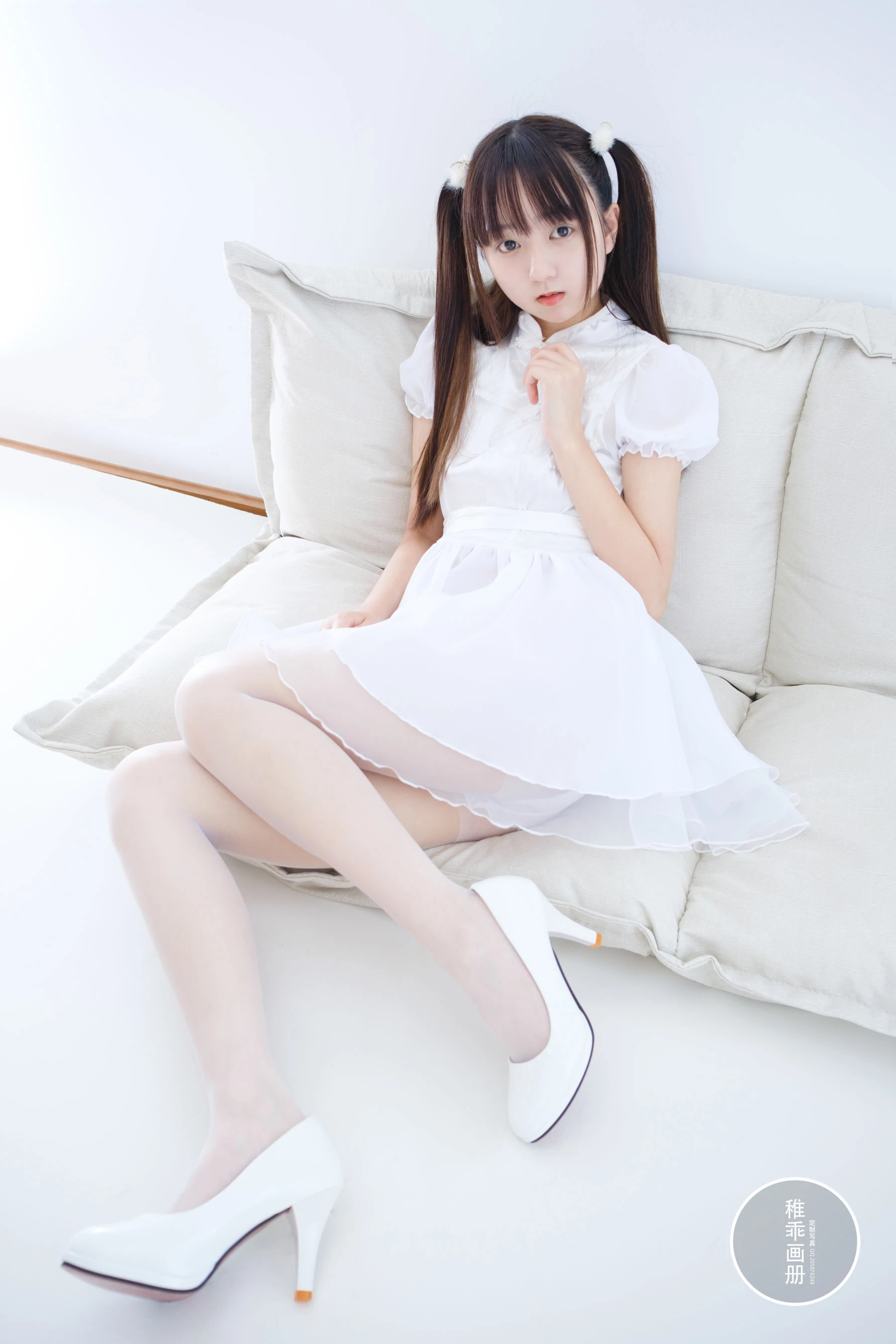 柴系小乖(稚乖画册) – 团子 18D白丝 [65P]插图2