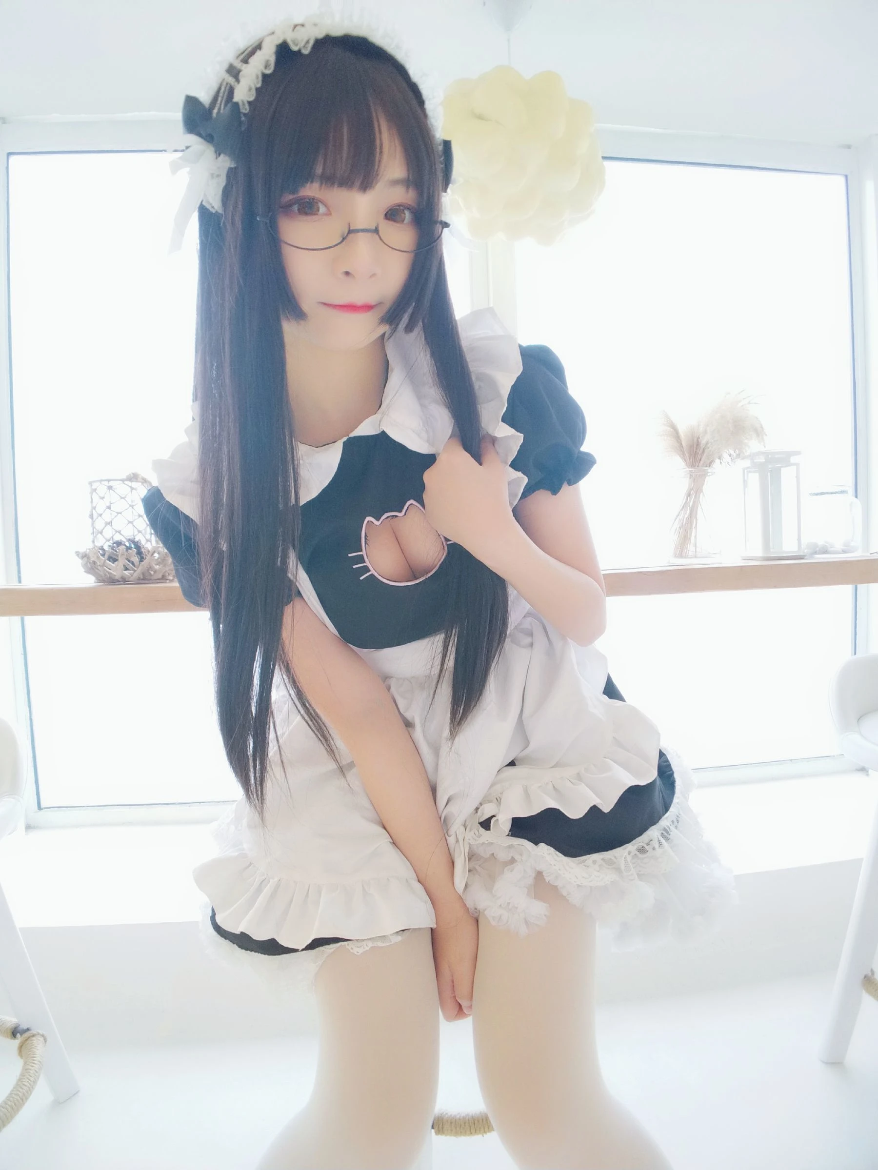 二次元美女古川kagura 黑白女仆插图4