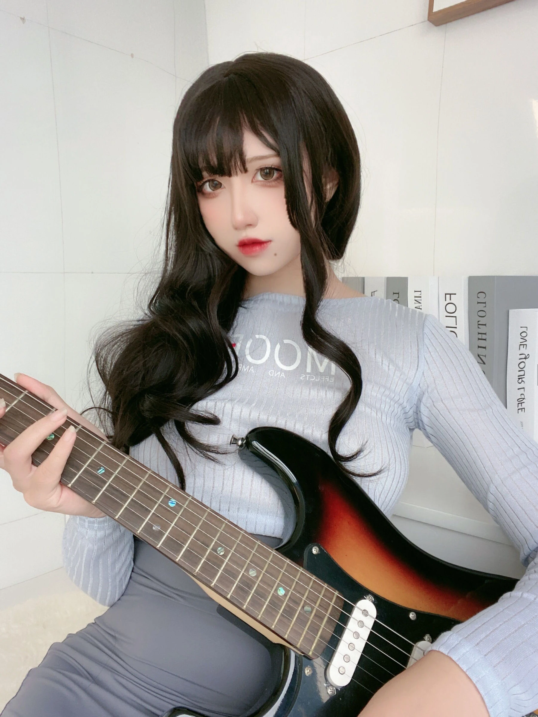 动漫博主九曲Jean – 吉他妹妹插图4