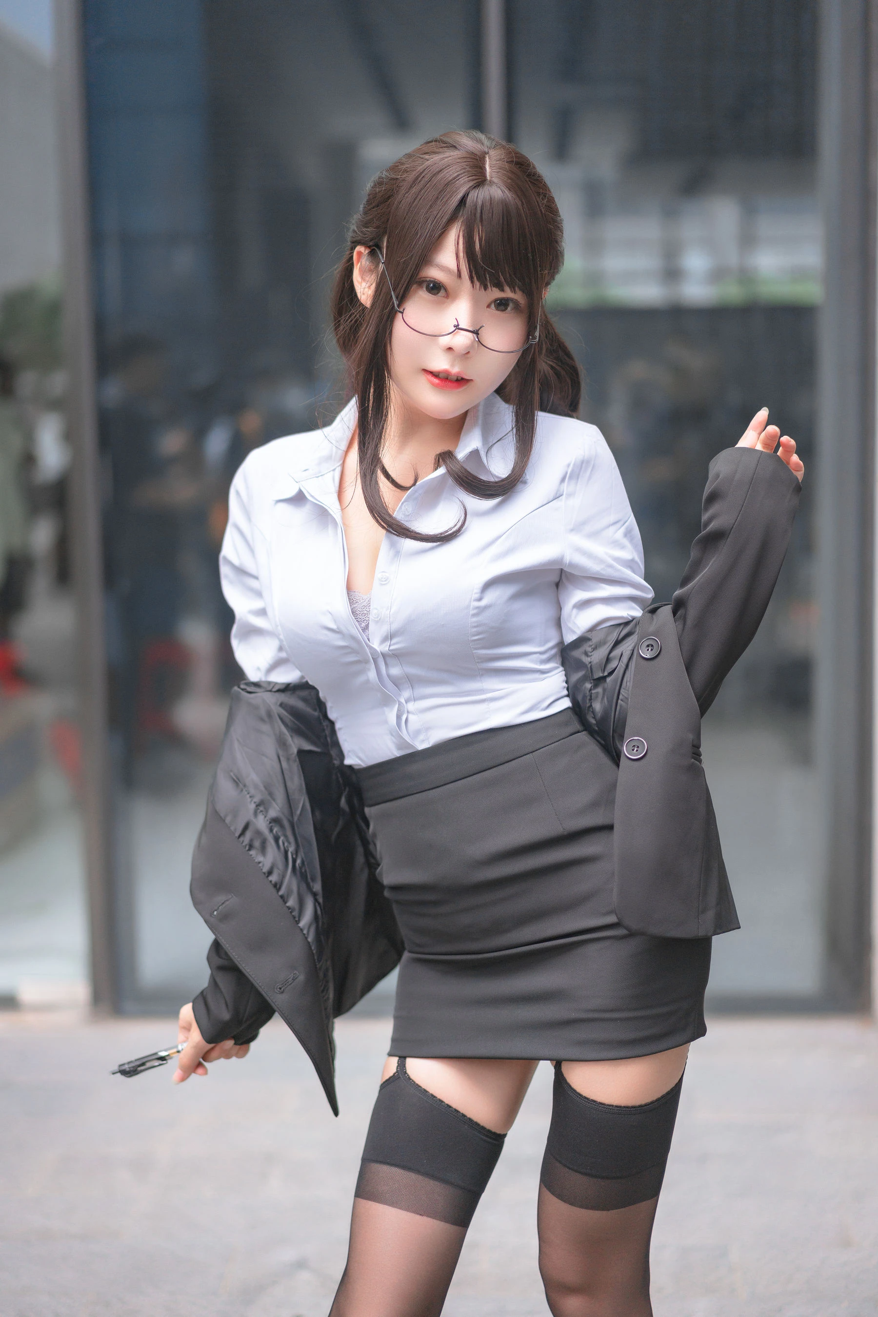 香草喵露露 – 丝袜西装诱惑 [24P]插图2
