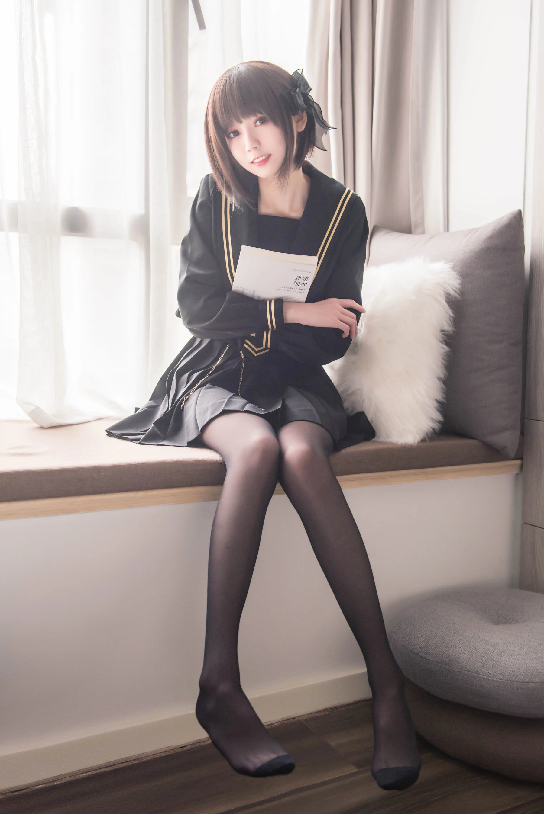 小妖精你的负卿 – 窗台制服插图6