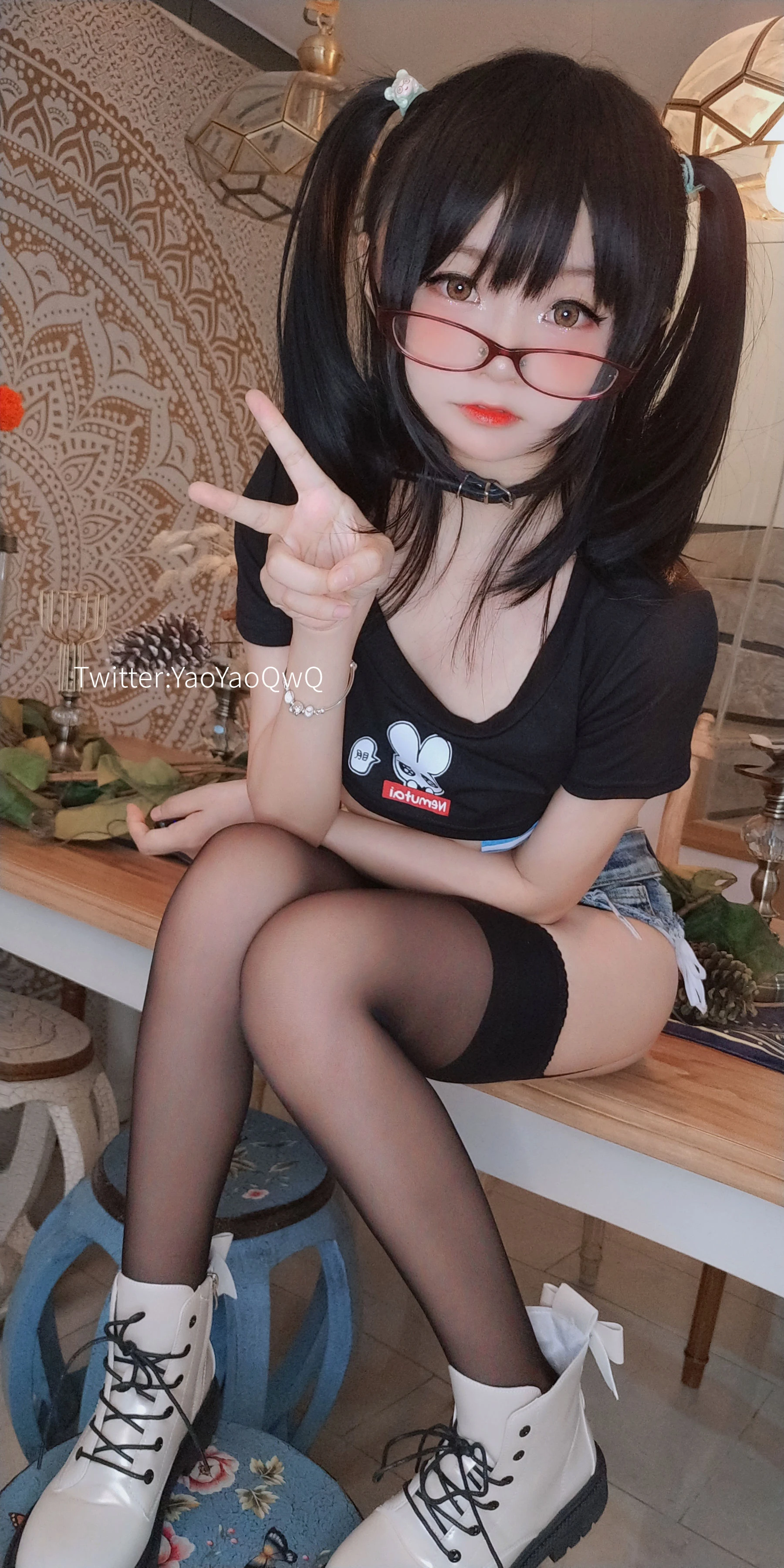 萌妹子Coser摇摇乐yoyo fantia 11月会员合集 黑丝牛仔系列插图2