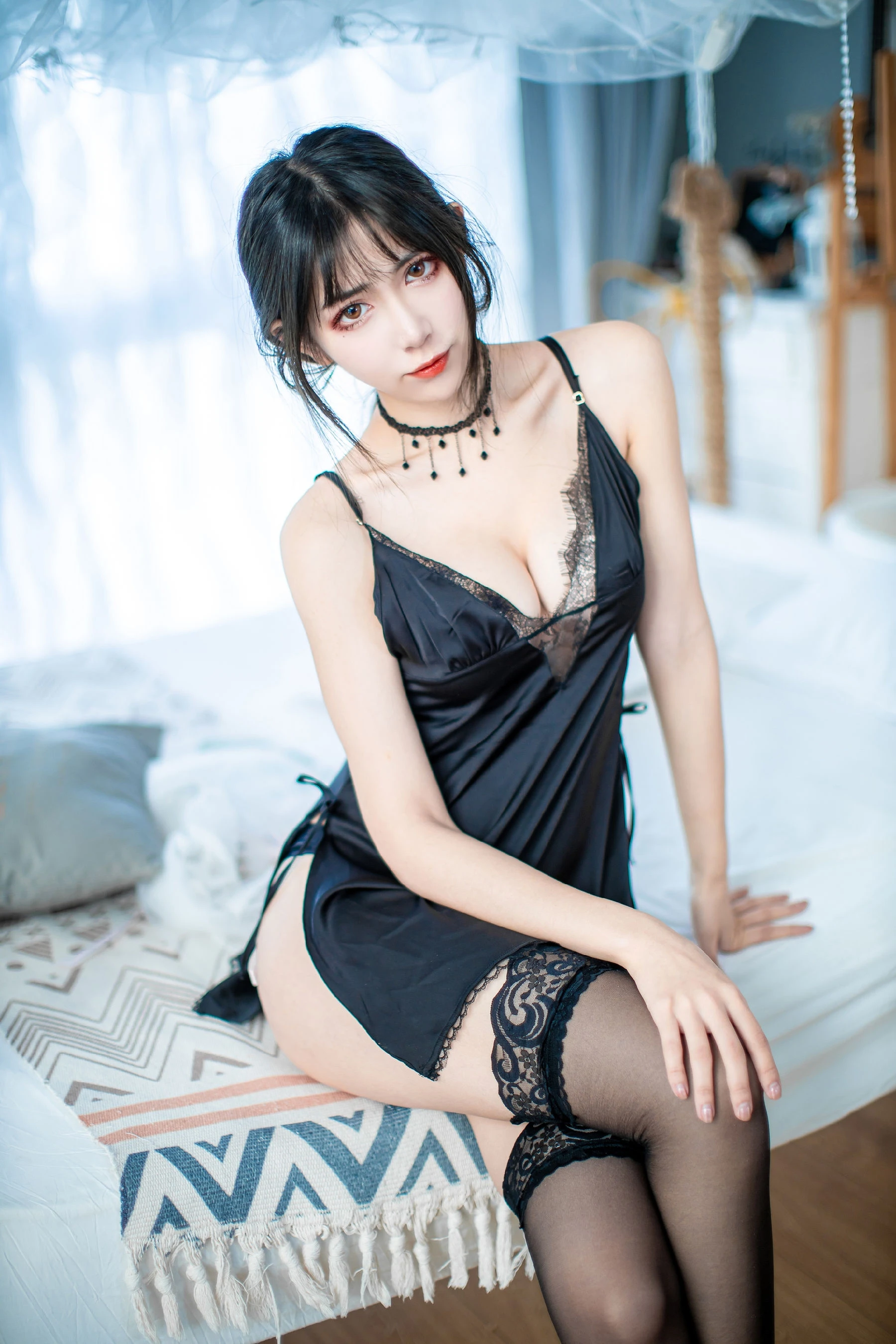 动漫博主阮邑_Fairy – 大象 黑色插图3