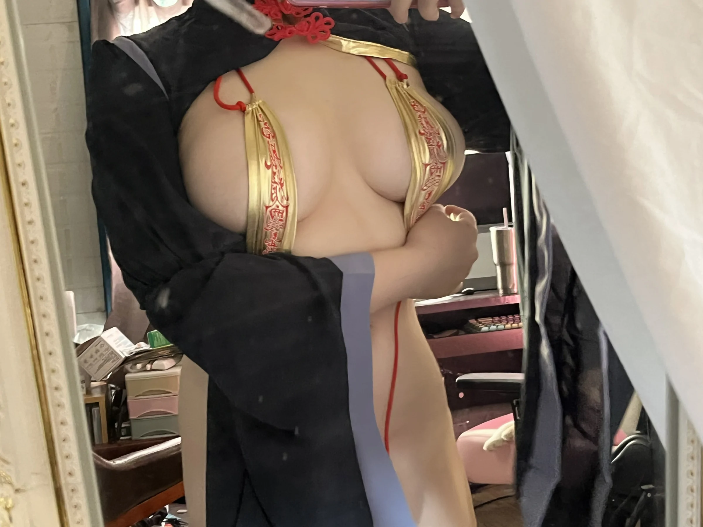 阿半今天很开心 – 奶光僵尸 [35P]插图1