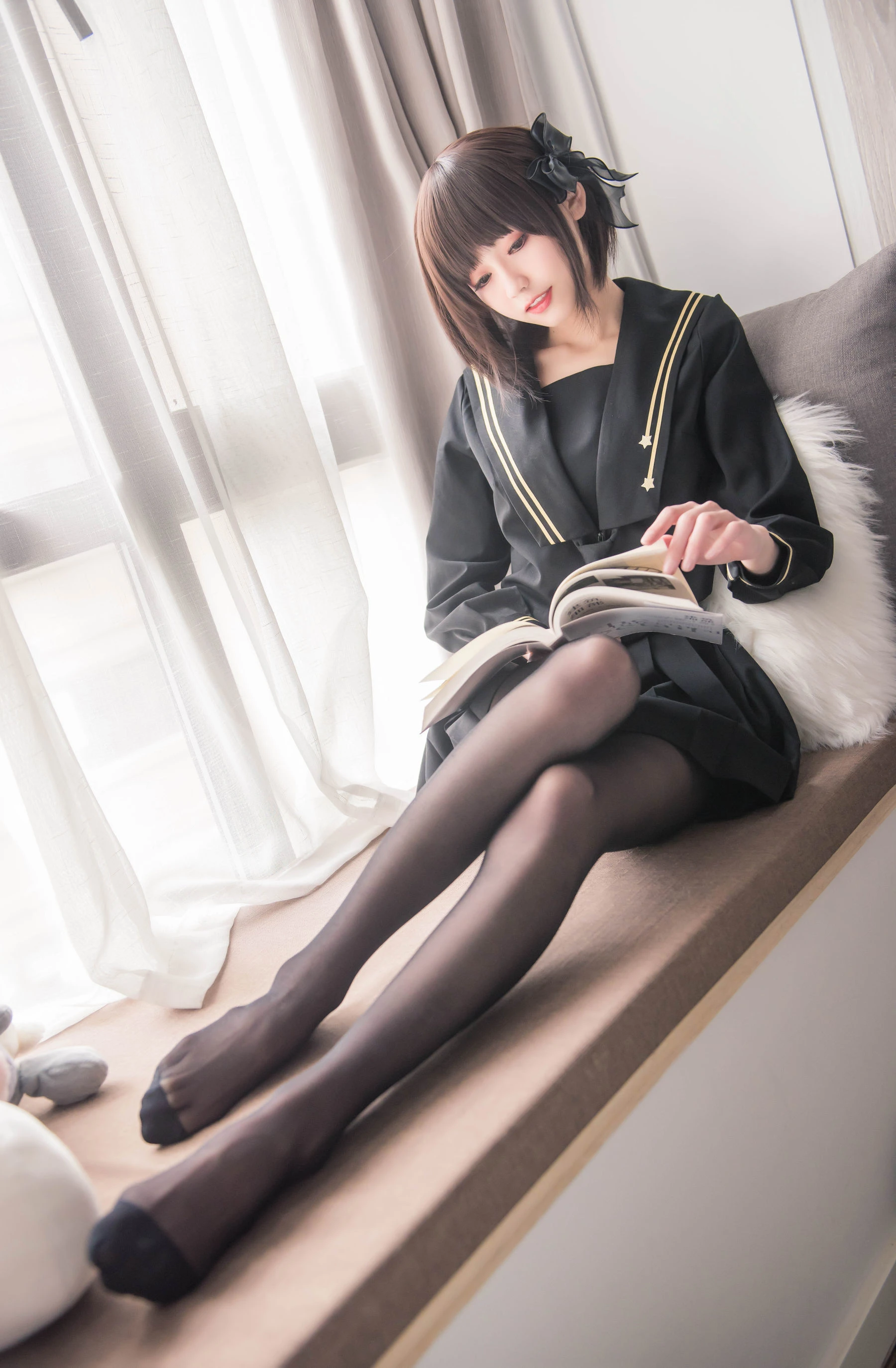 小妖精你的负卿 – 窗台制服插图3