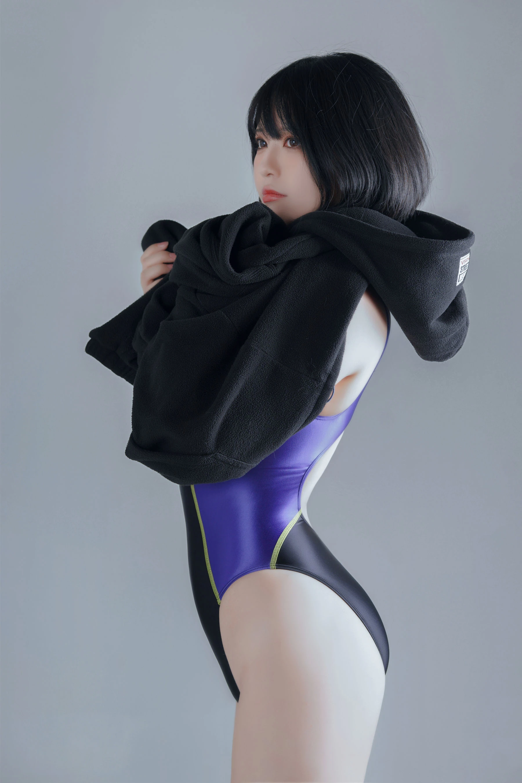 半半子 – 竞泳插图3