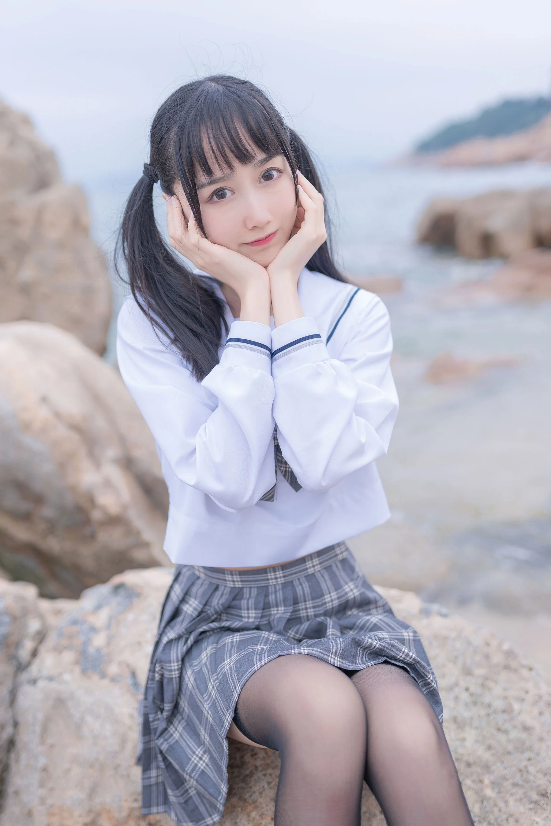萌系小姐姐木绵绵OwO – 海边JK高清在线欣赏-撸撸奈子