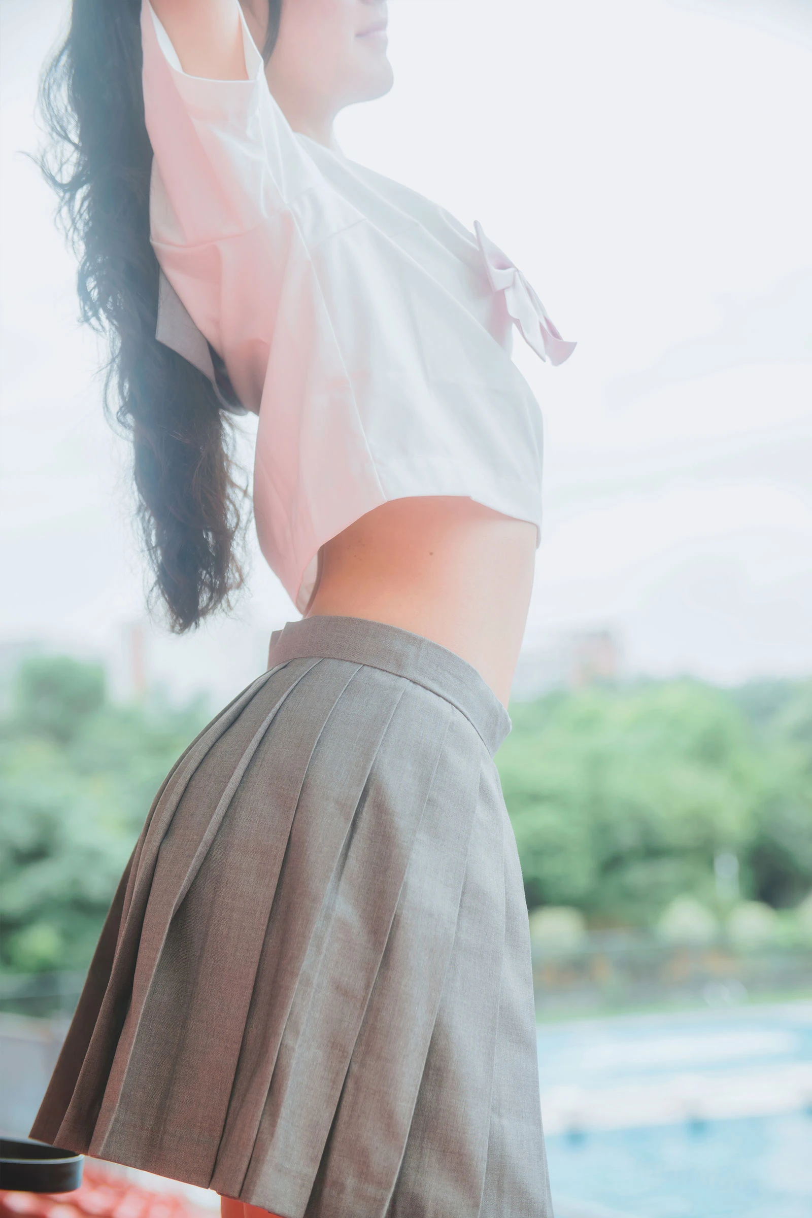 [萝莉COS] 木绵绵OwO – 灰色JK制服 [38P]插图1
