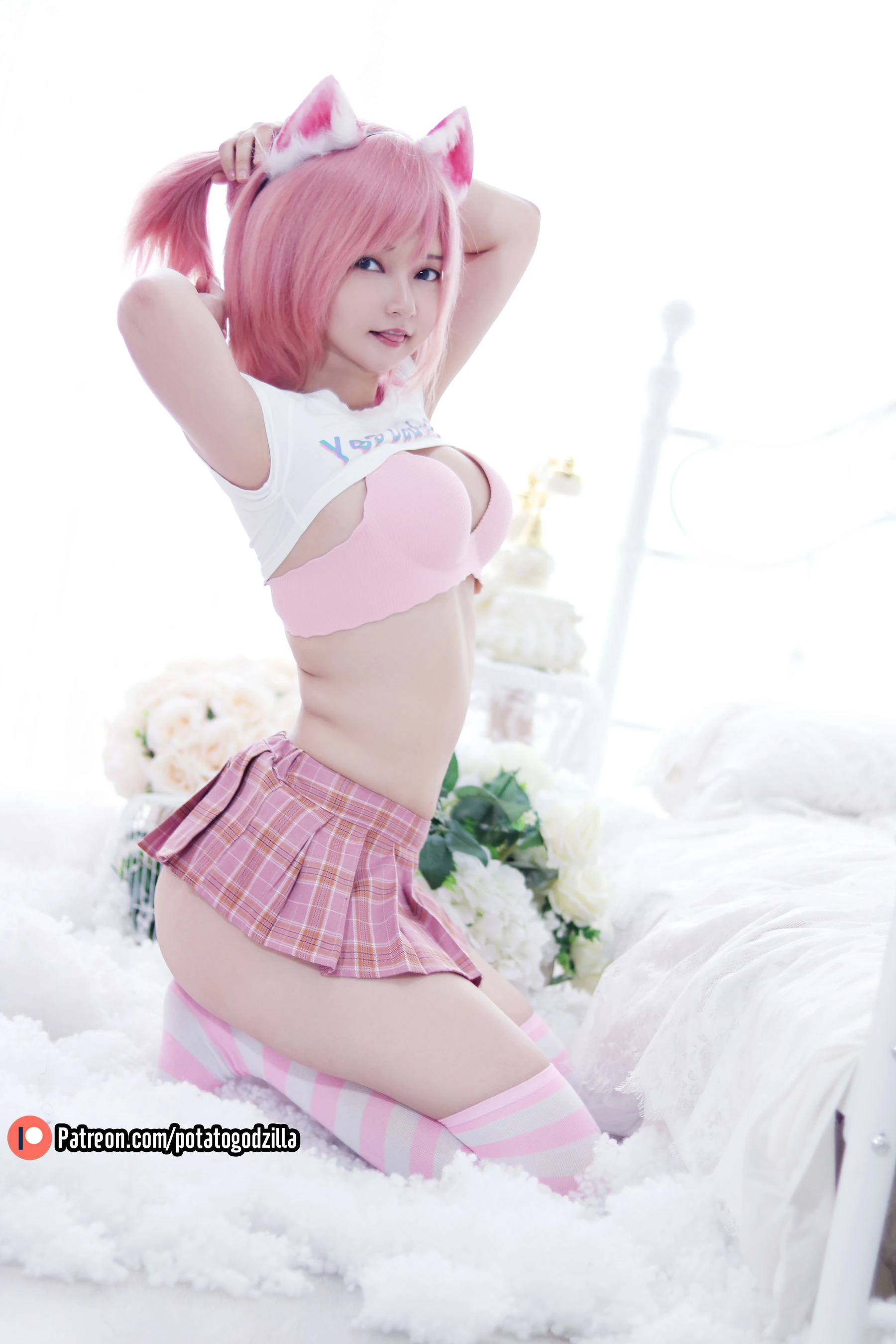 Coser小姐姐Potato Godzilla – Pink Casual [36P]插图3