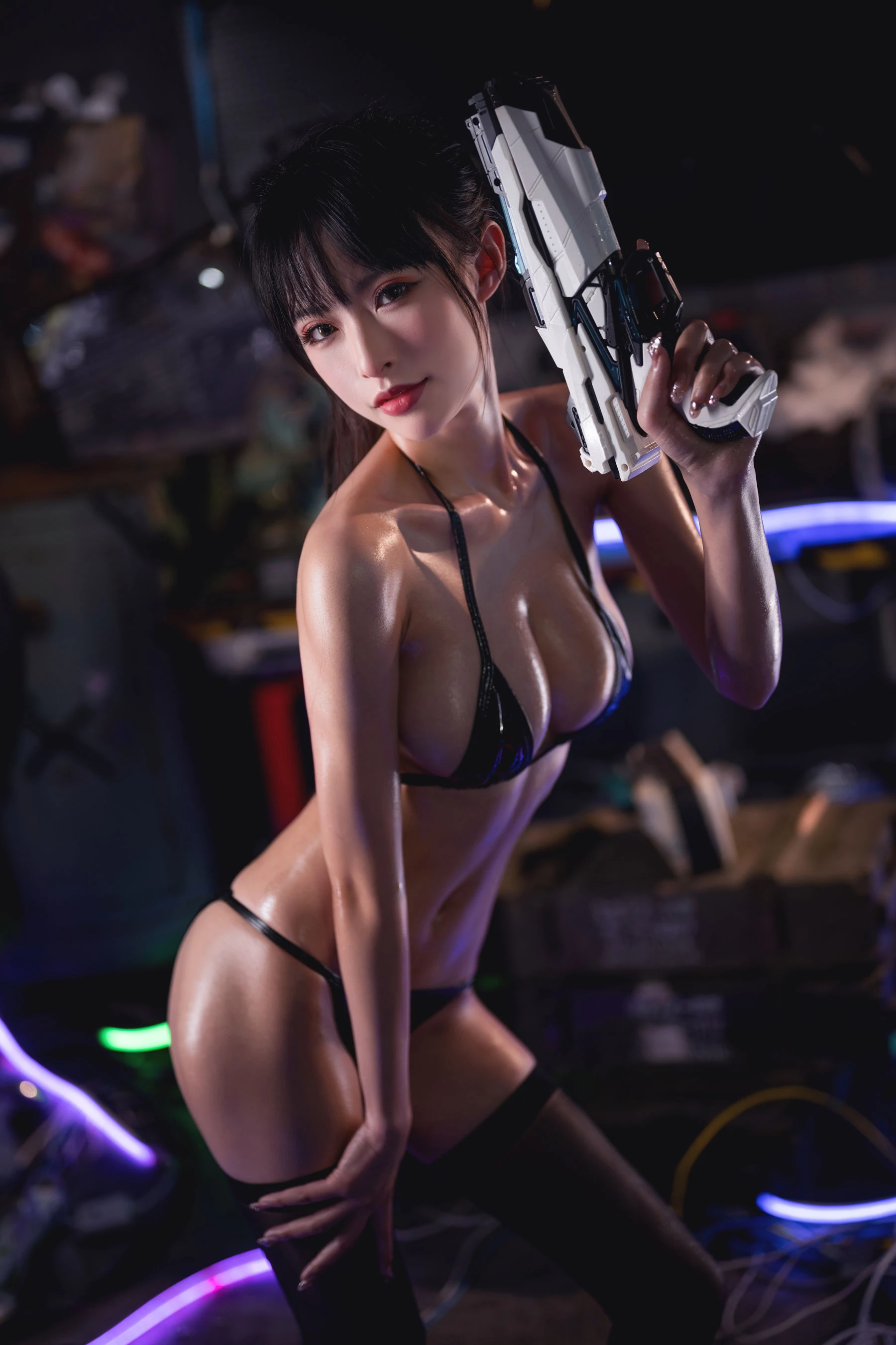 尤物清水由乃 – 抹油比基尼高清在线欣赏-撸撸奈子