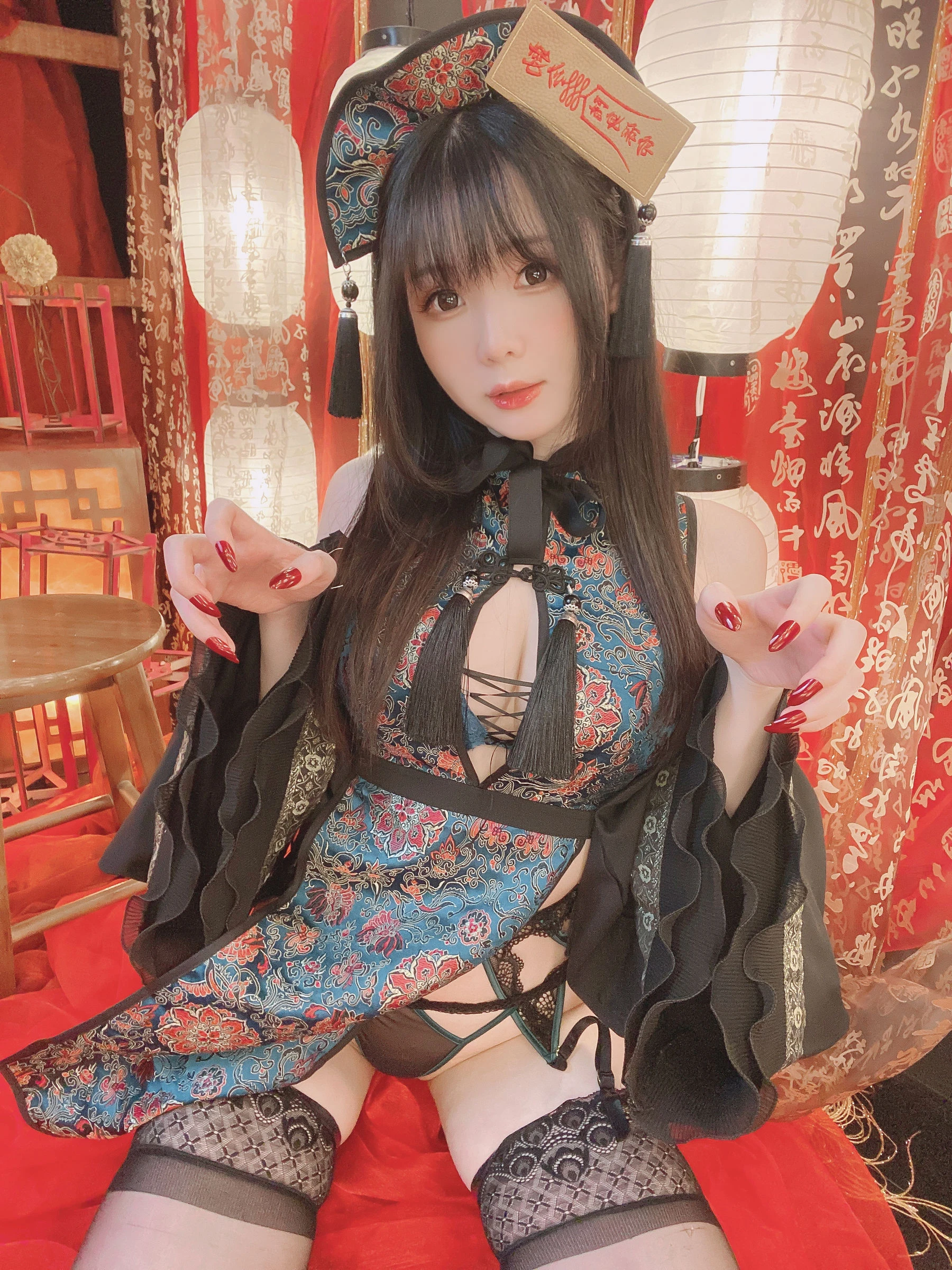 微博妹纸霜月shimo – キョンシーちゃん自撮り [20P]插图5