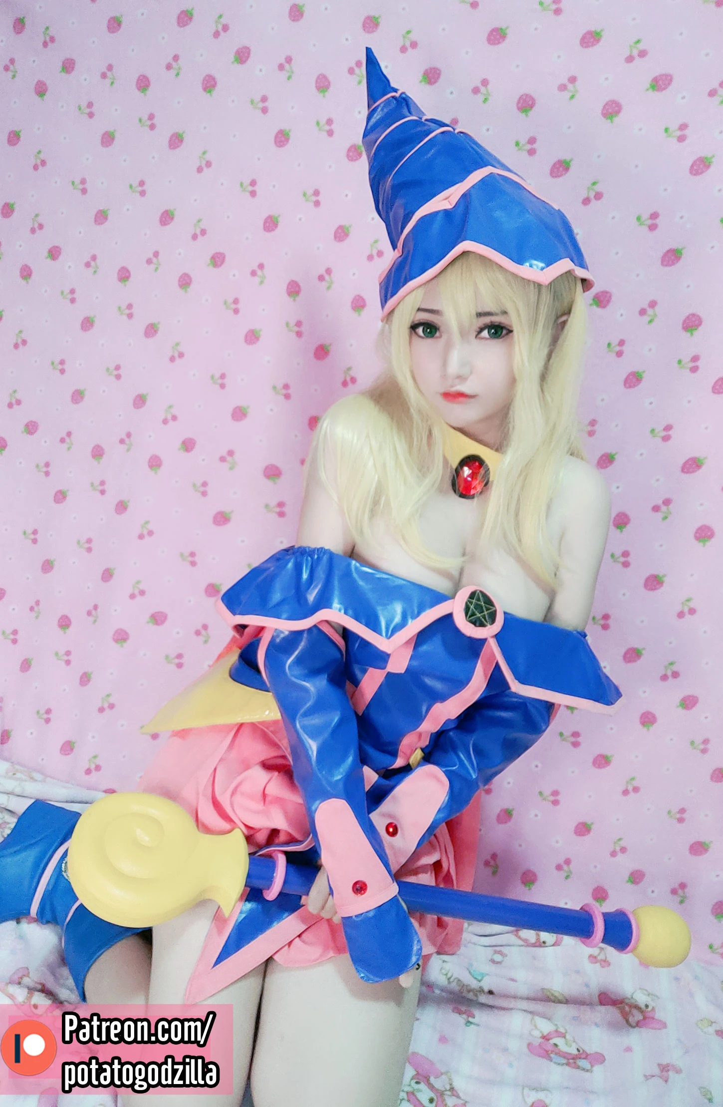 Coser小姐姐Potato Godzilla – Dark Magician Girl插图6
