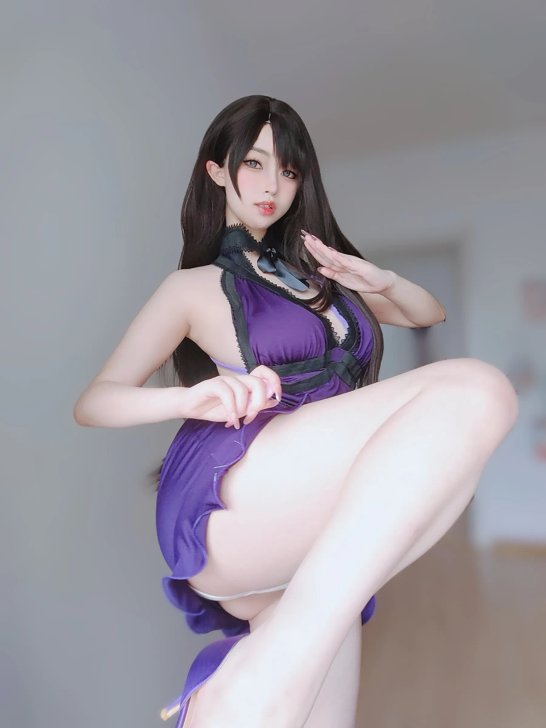1 (8)