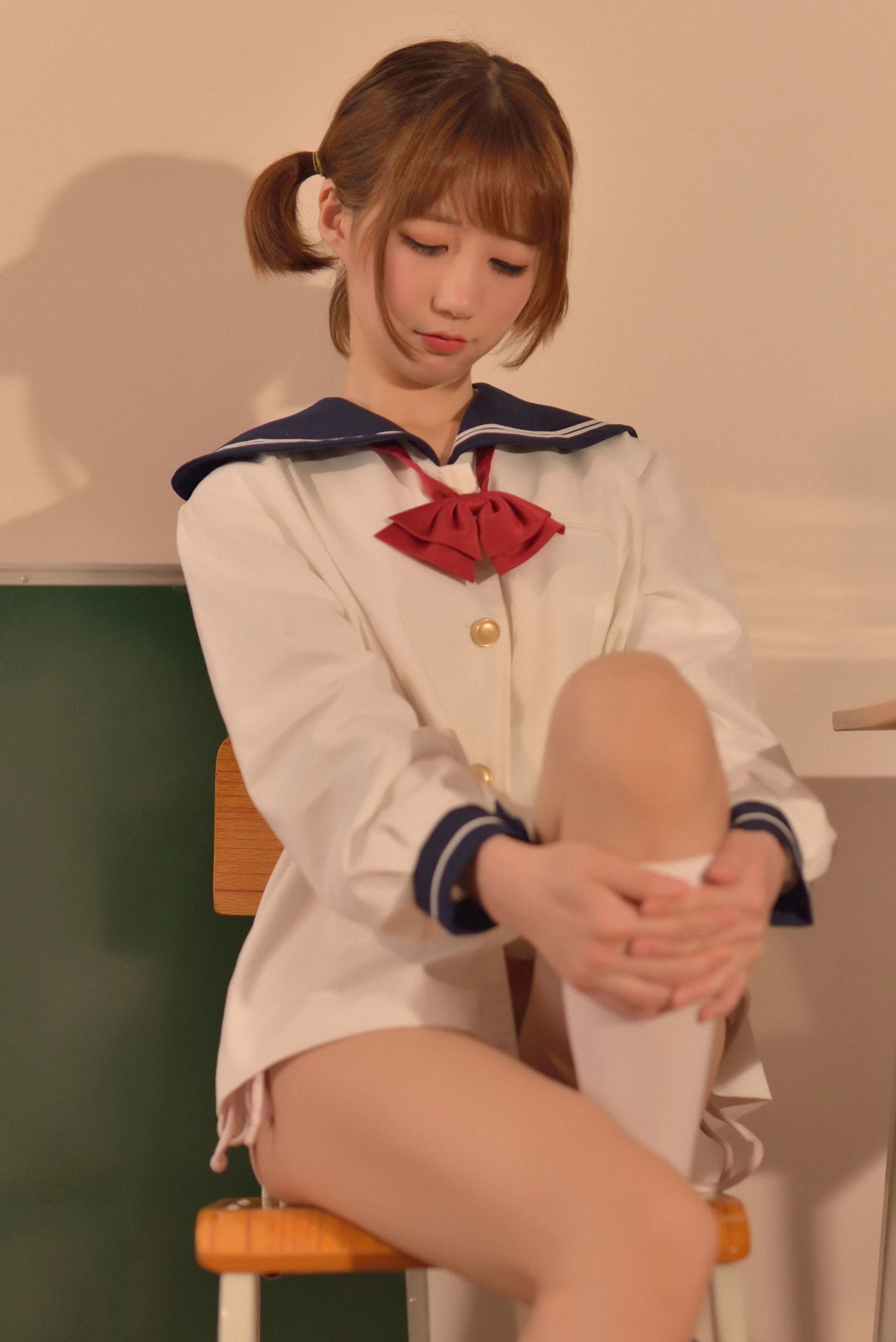 [萝莉COS] NAGISA魔物喵 VOL.08 生理课 [75P]插图4