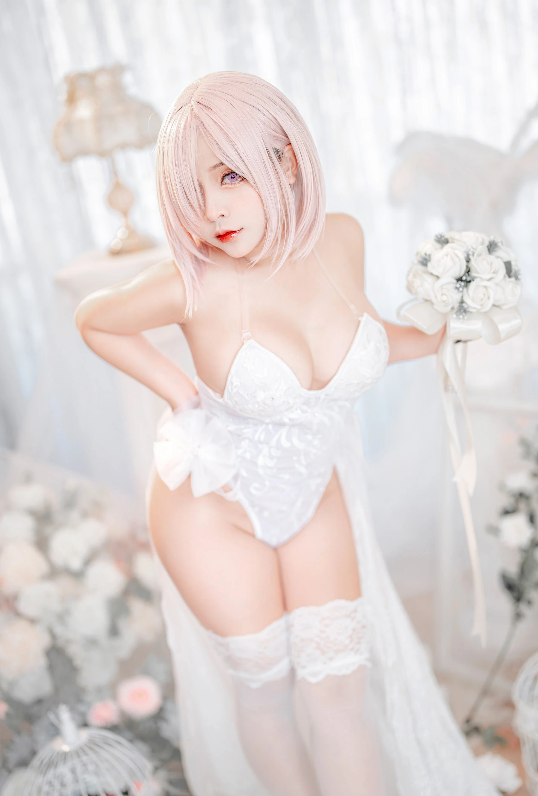 Sayo Momo – Mashu white lingerie body oil [57P]插图1