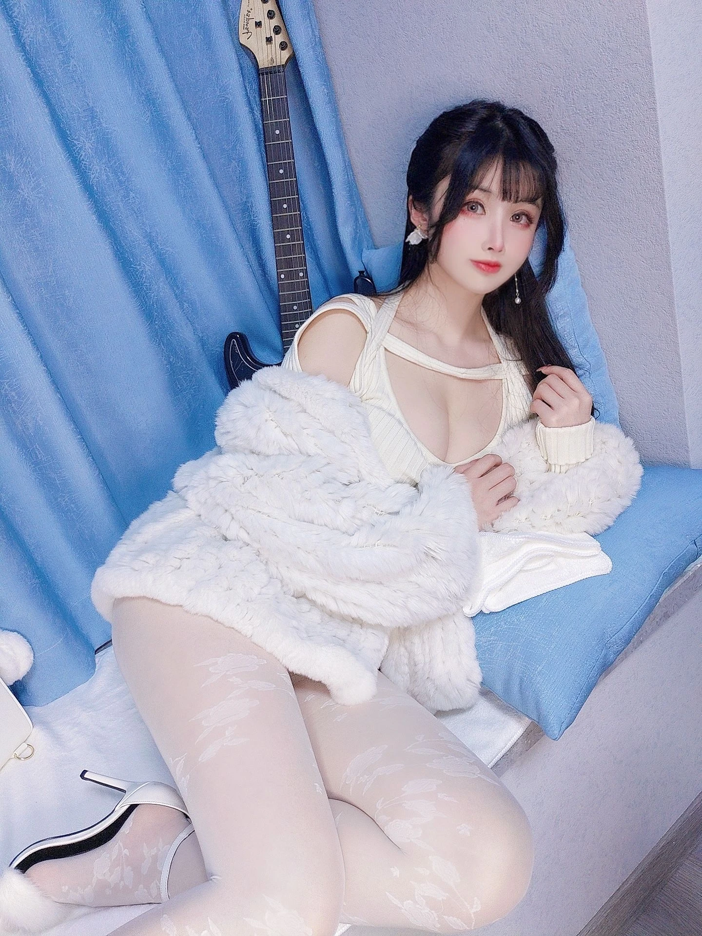 COS福利rioko凉凉子(肉扣热热子) – 元宵节特辑 [25P]插图2