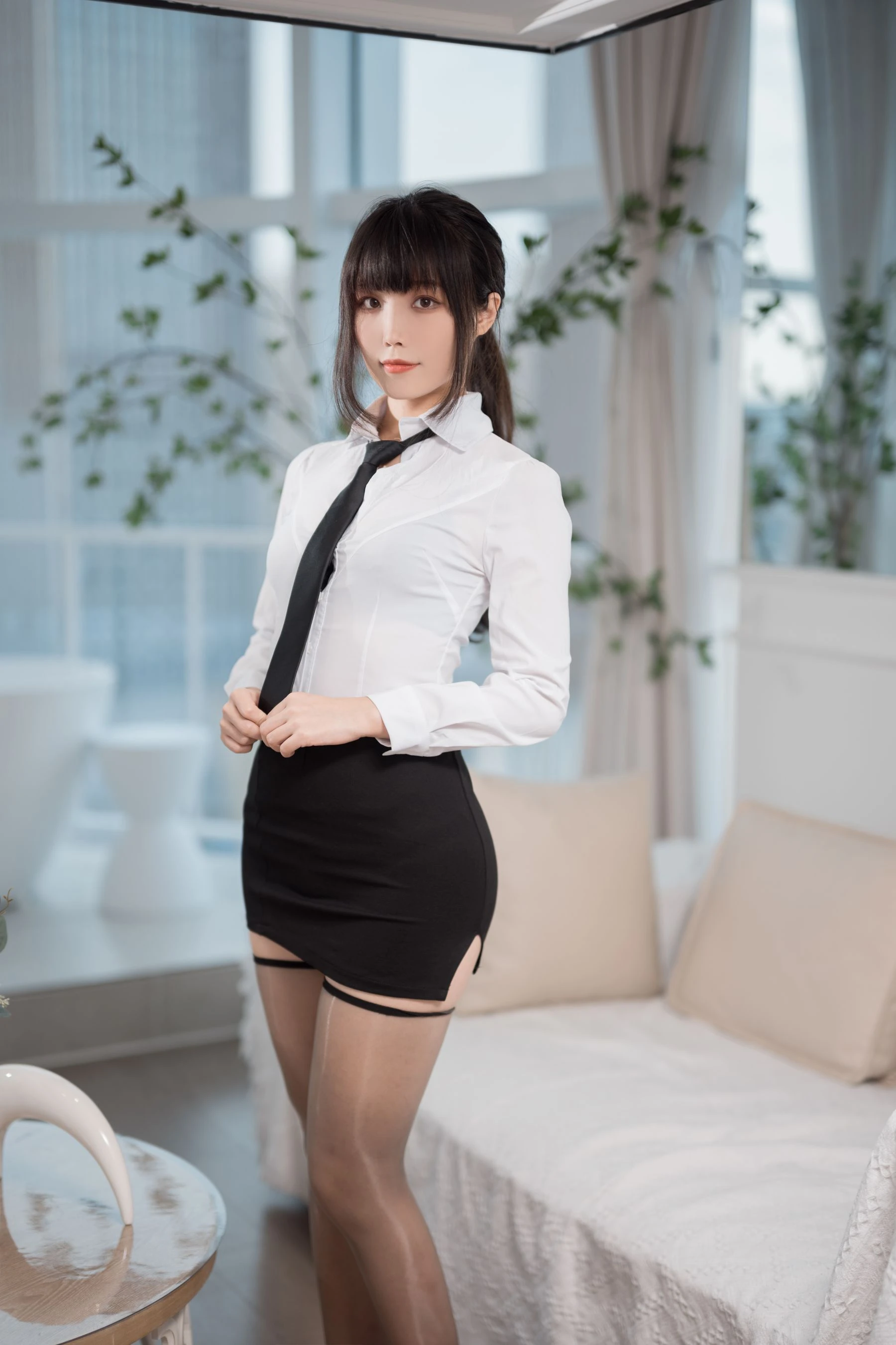 Cosplay汪知子 – OL黑丝 [55P]插图2