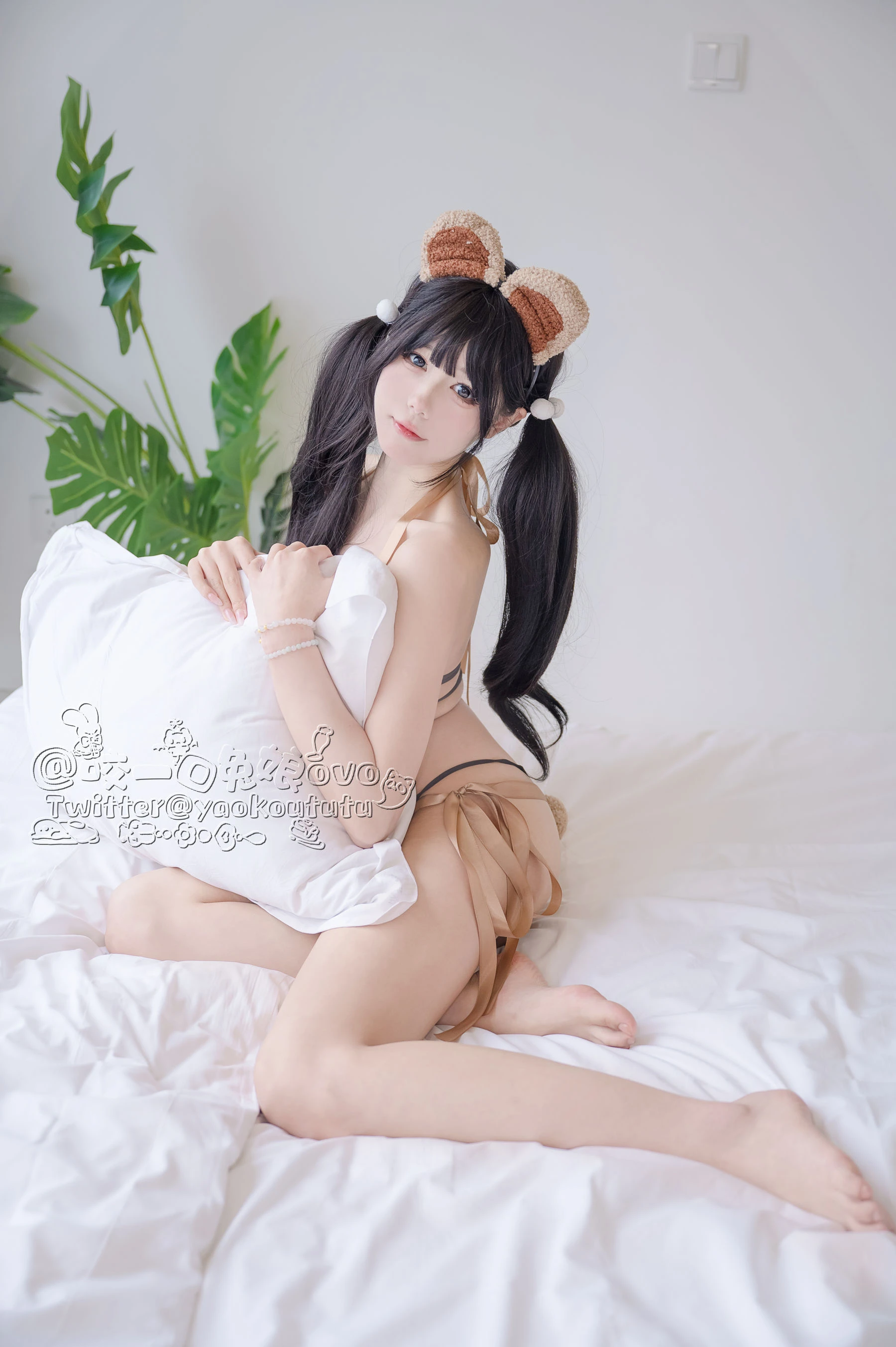 咬一口兔娘 – 小熊睡衣 [60P]插图2