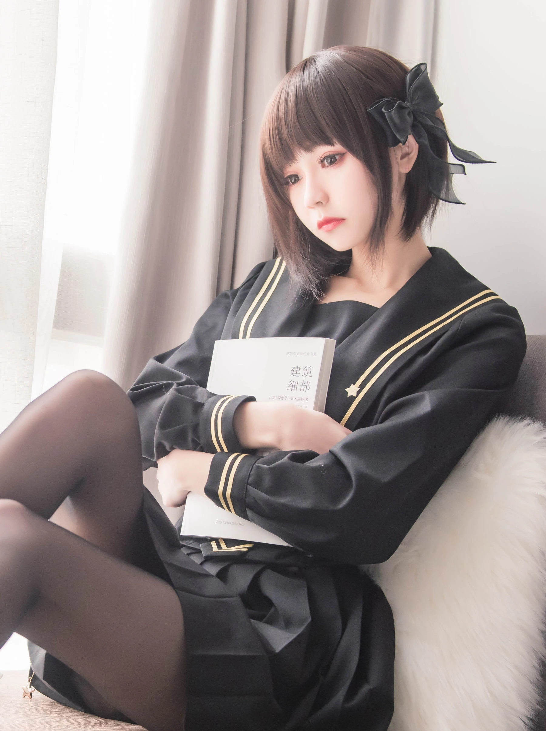 小妖精你的负卿 – 窗台制服插图2