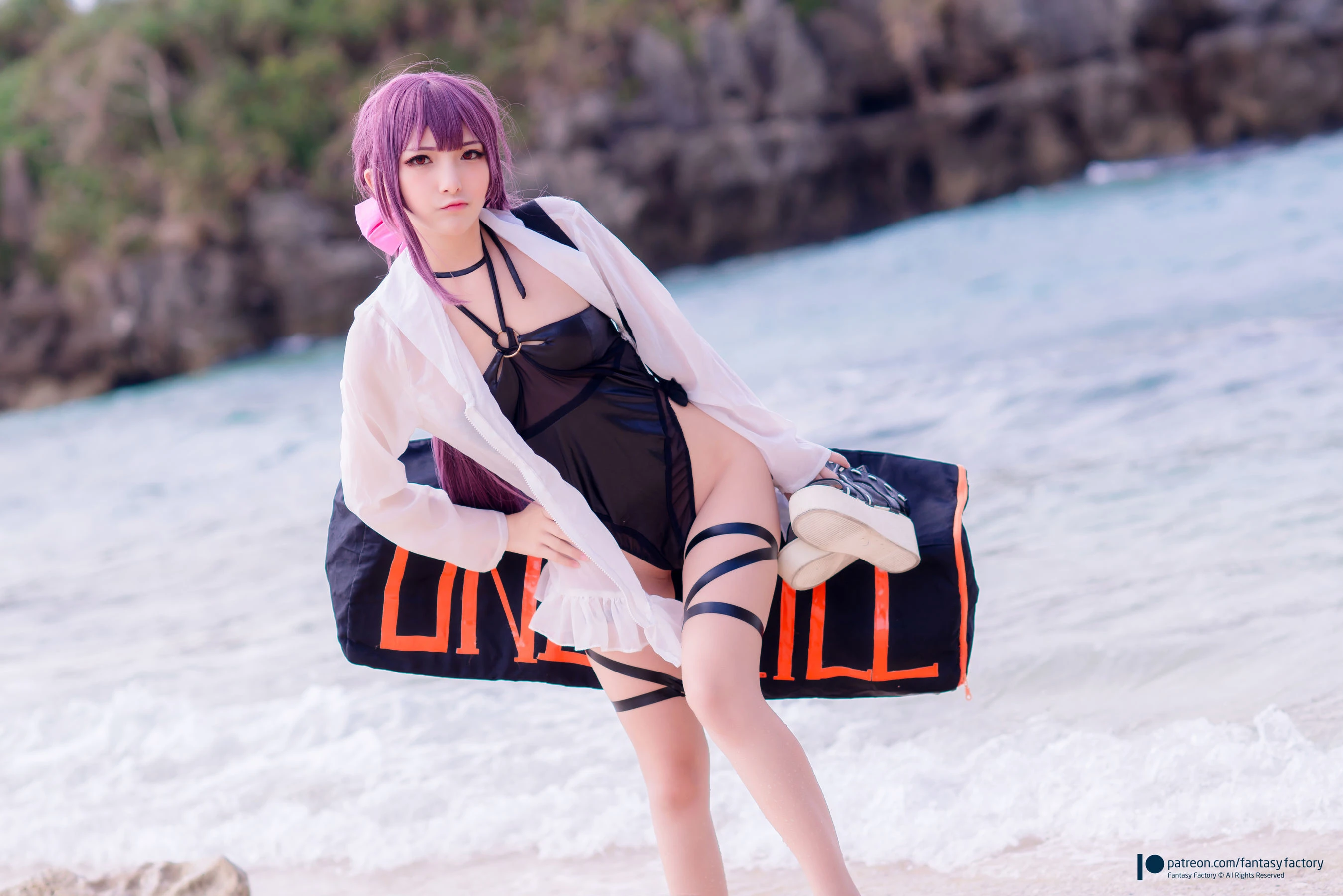 [Fantasy Factory] 小丁Cosplay – 海滩风情高清在线欣赏-撸撸奈子