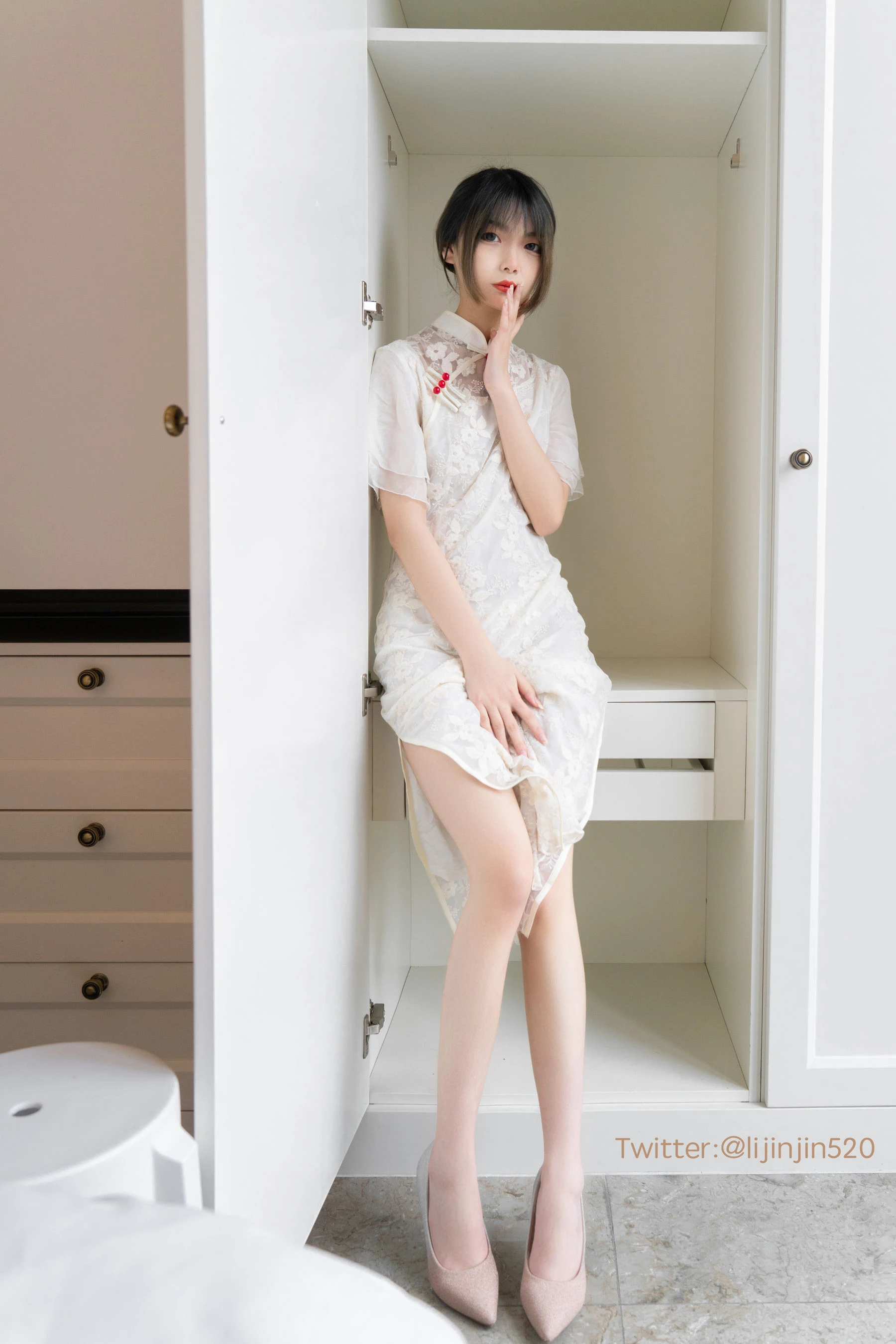 梨瑾瑾 – 改良旗袍 [20P]插图5