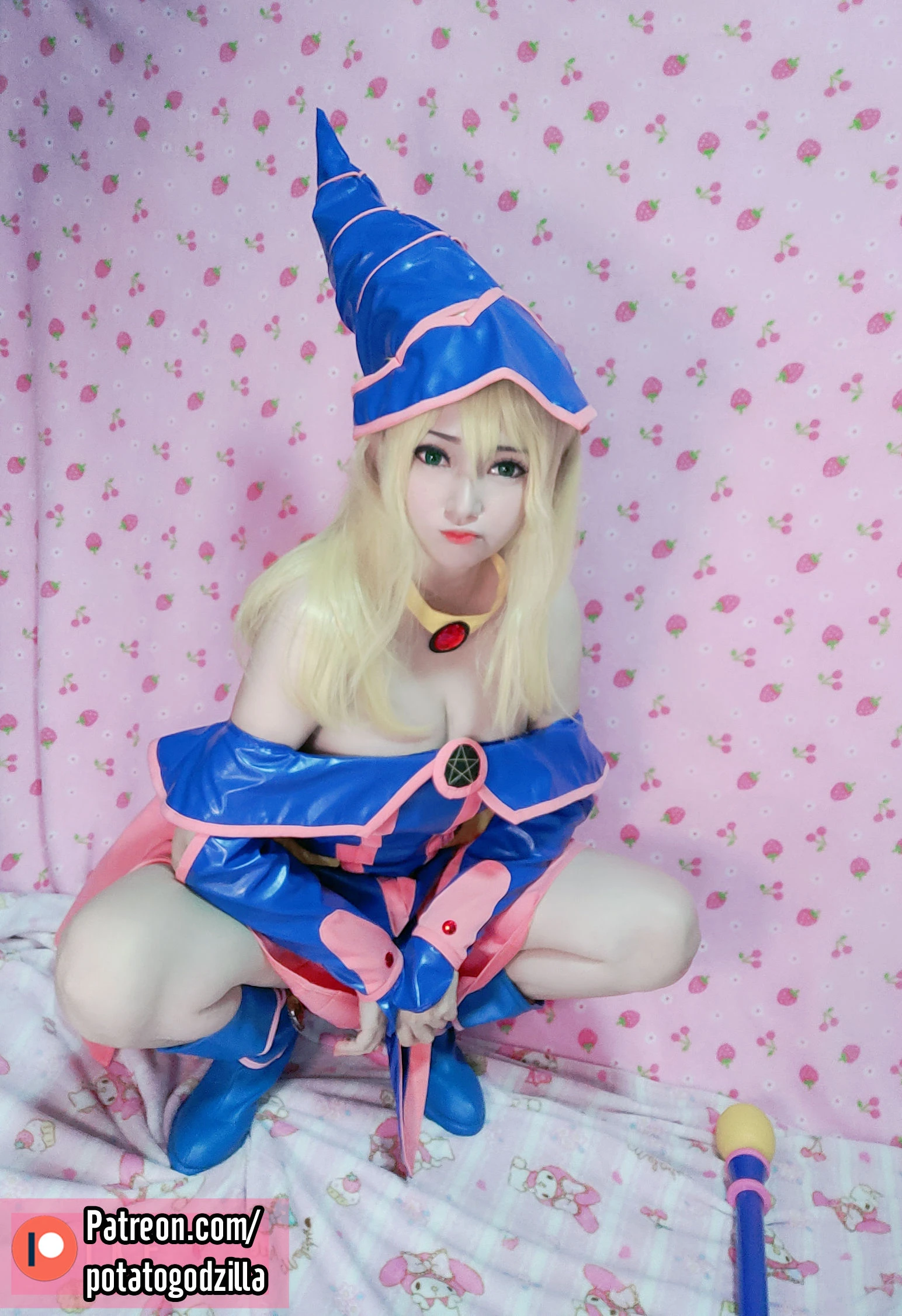 Coser小姐姐Potato Godzilla – Dark Magician Girl插图3