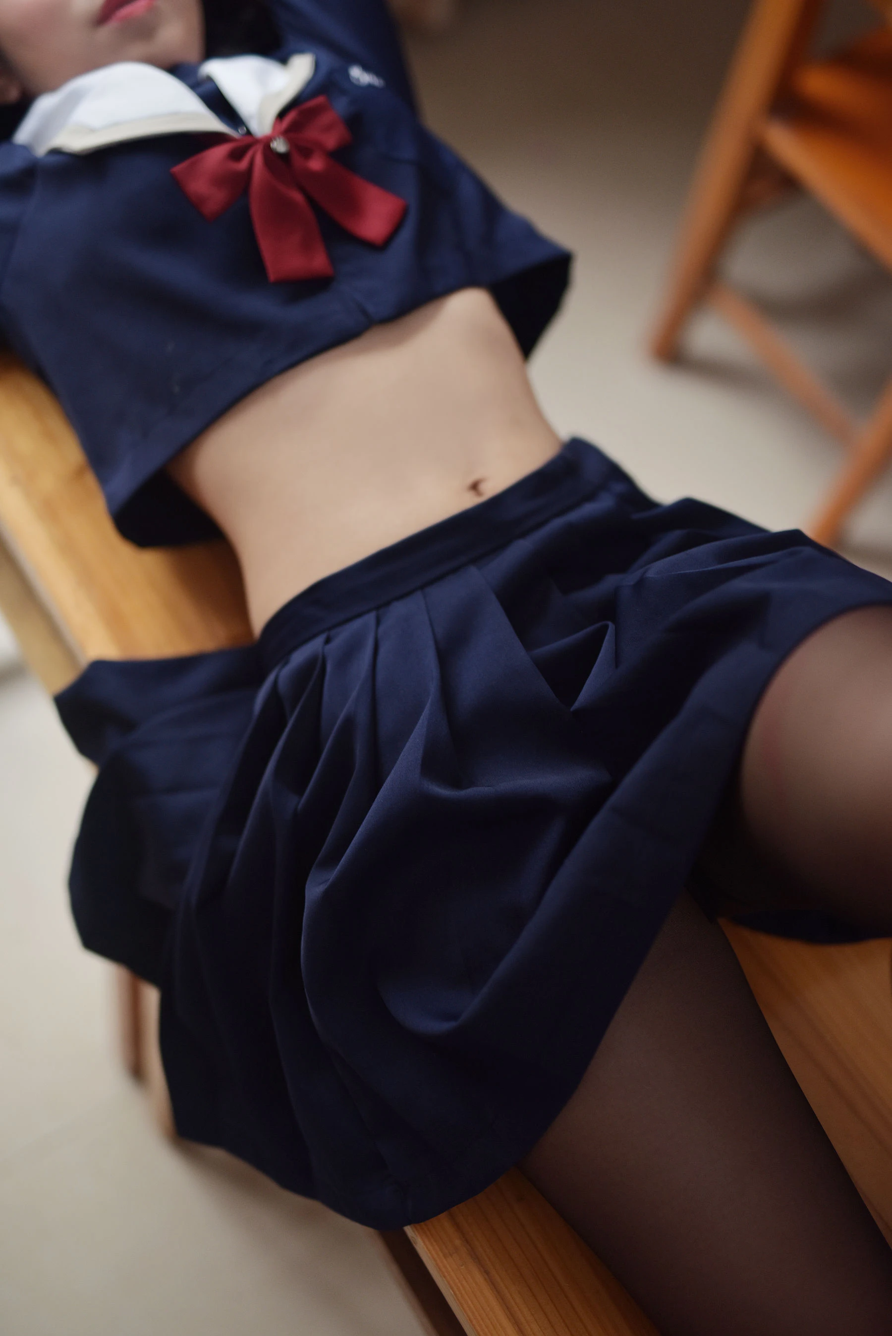 动漫博主九曲Jean JK露脐制服插图4