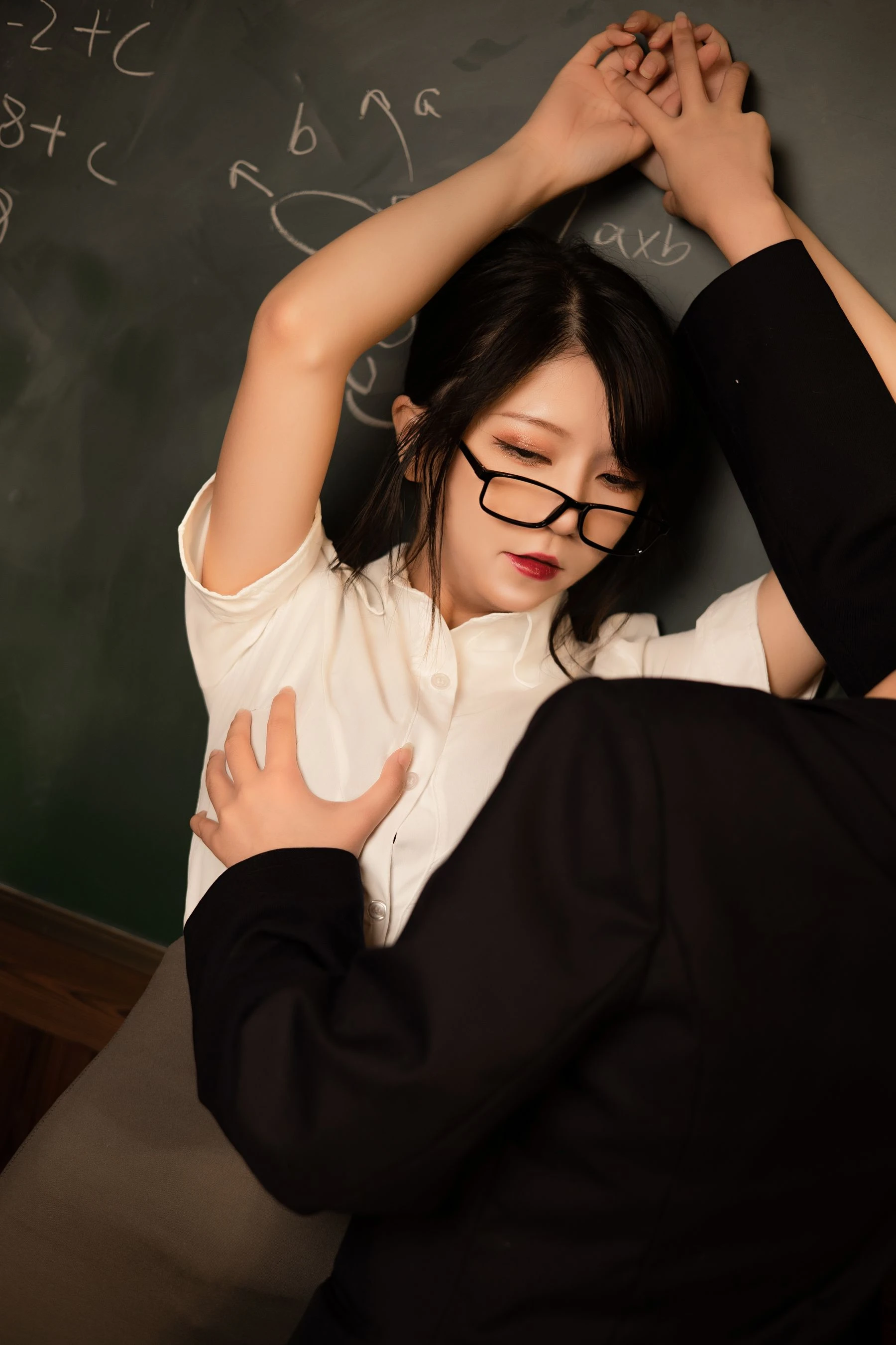 梓未 – 禁忌教师插图8