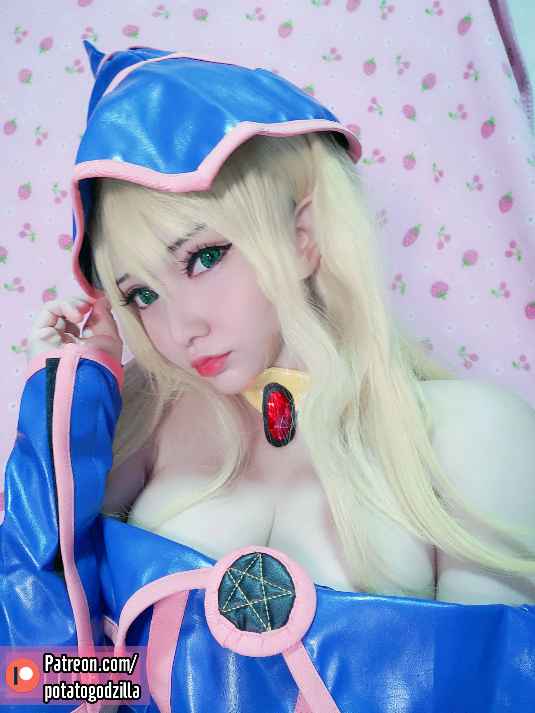 Coser小姐姐Potato Godzilla – Dark Magician Girl插图1