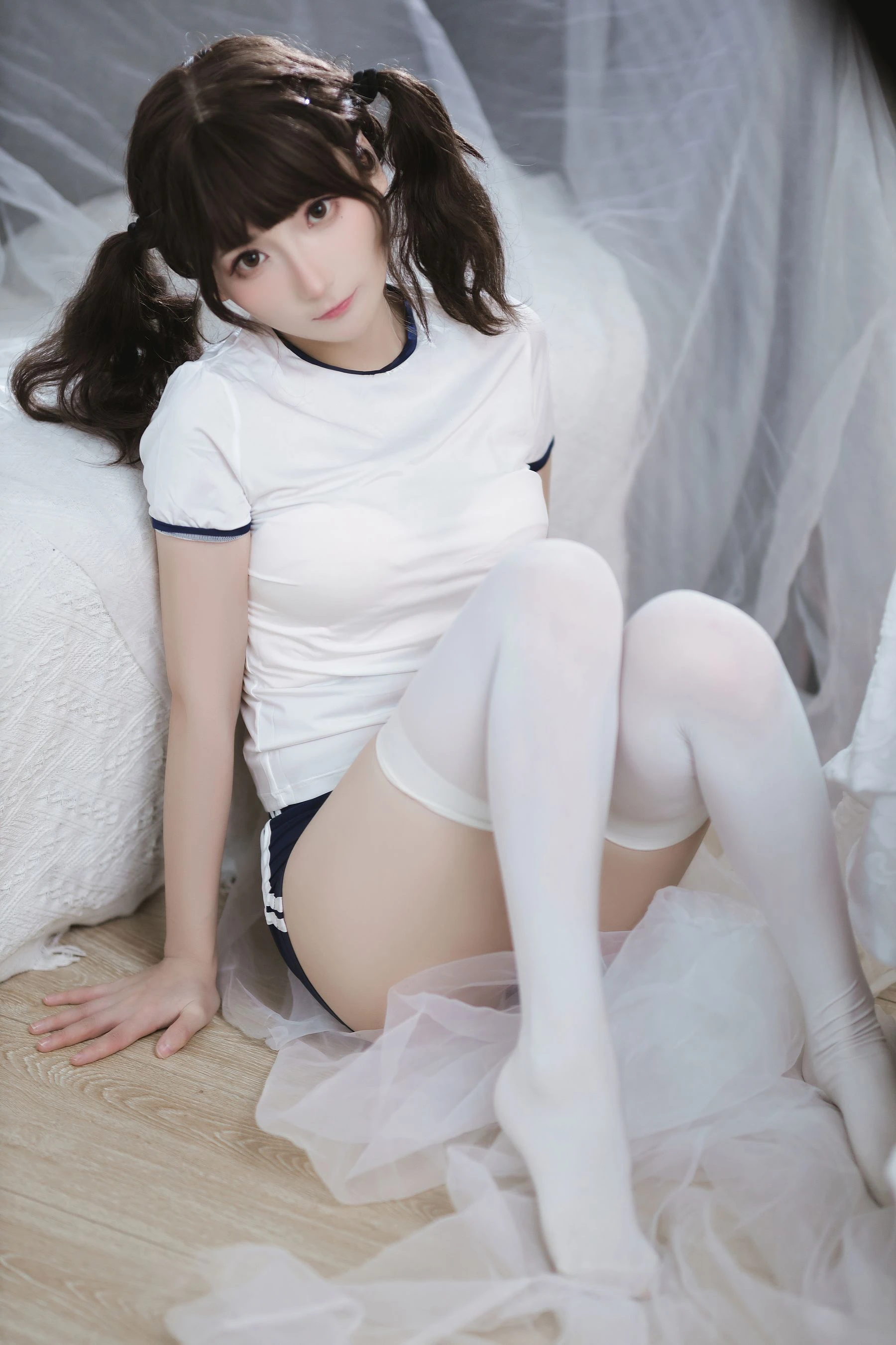 是三不是世w – 束缚插图8