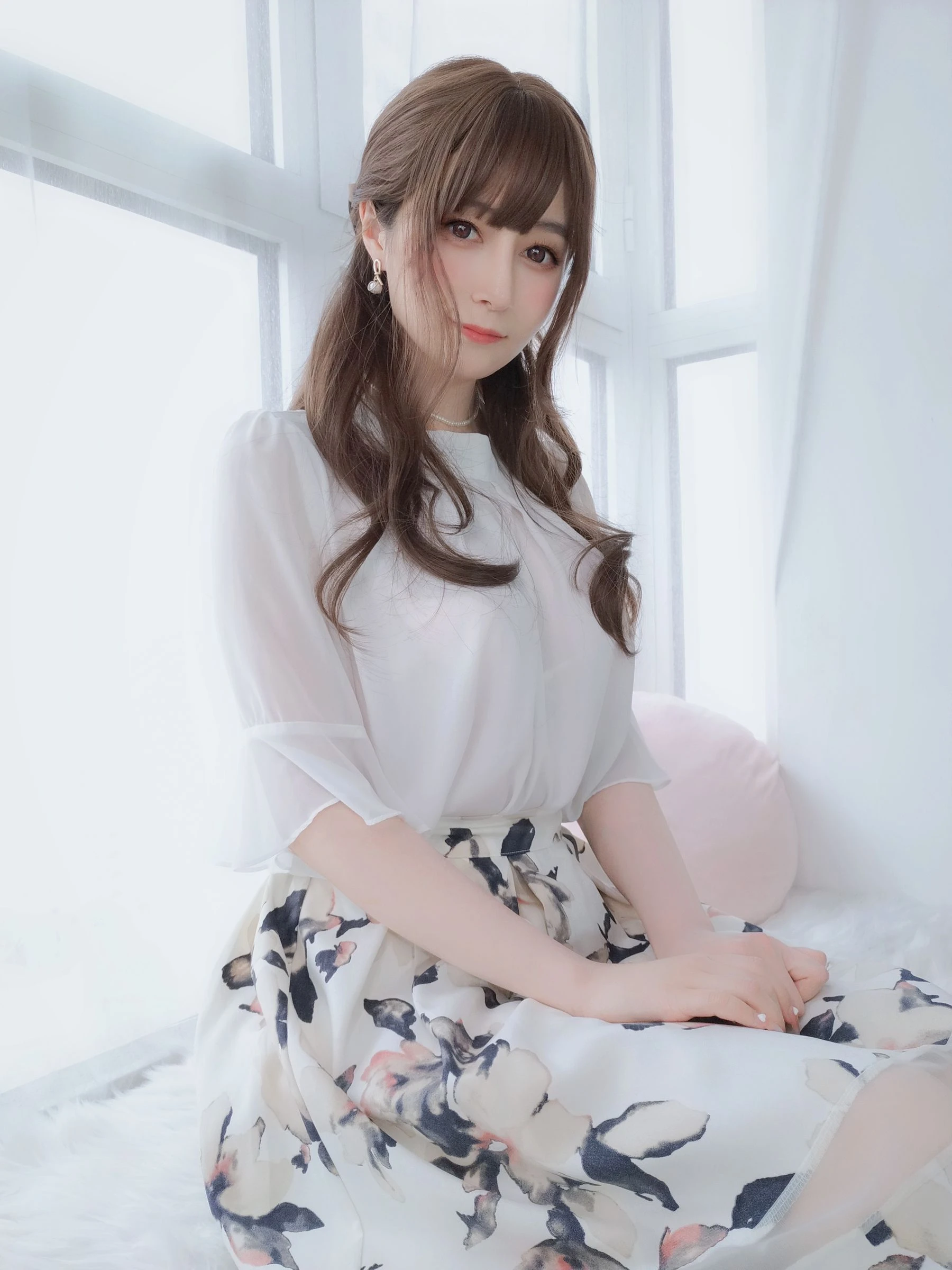 Coser小姐姐白银 – 肉丝人妻插图5