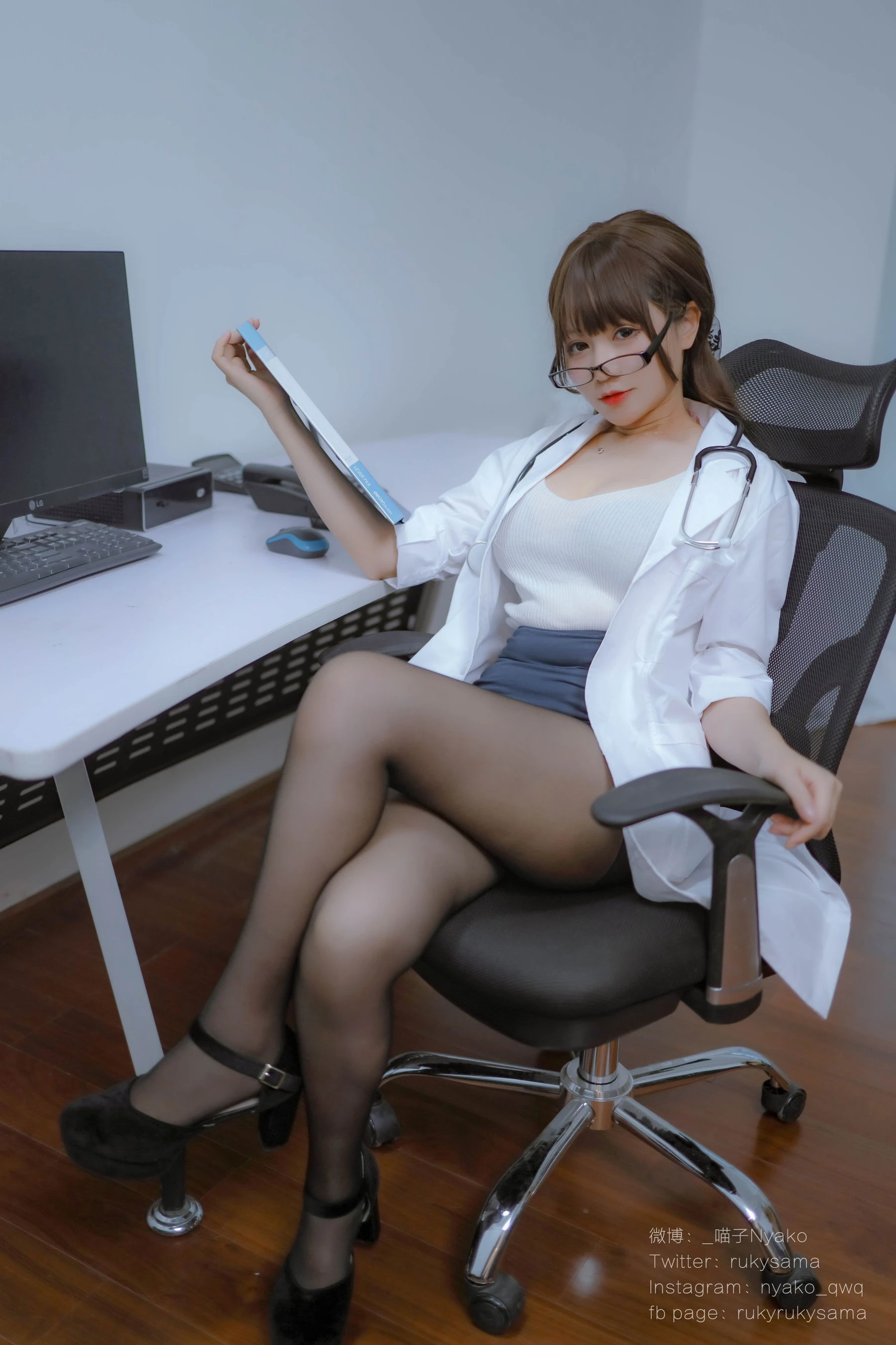 萌妹子Nyako喵子 – 秘密病栋插图8