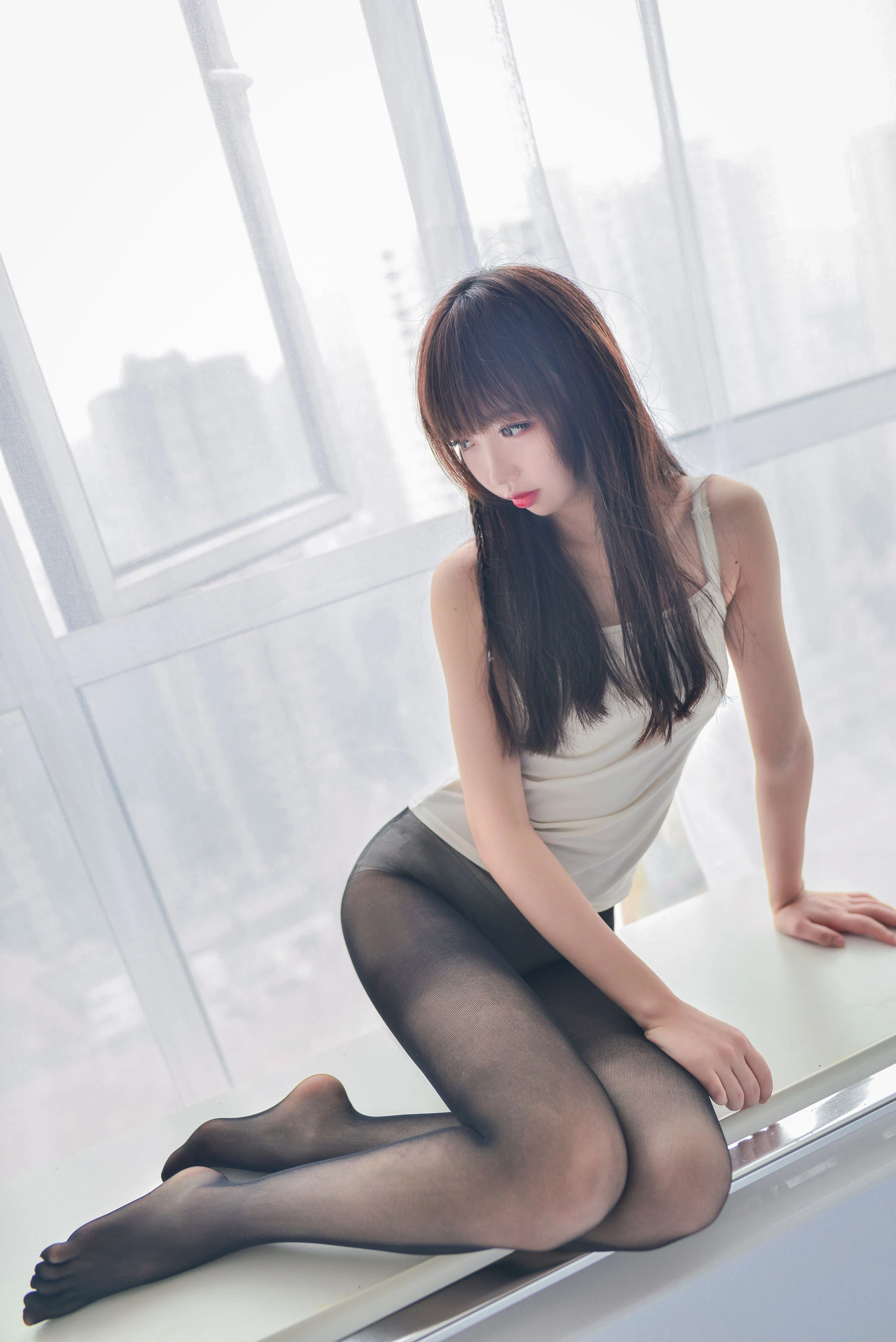 Cos小姐姐雪琪 白色纯棉吊带插图3