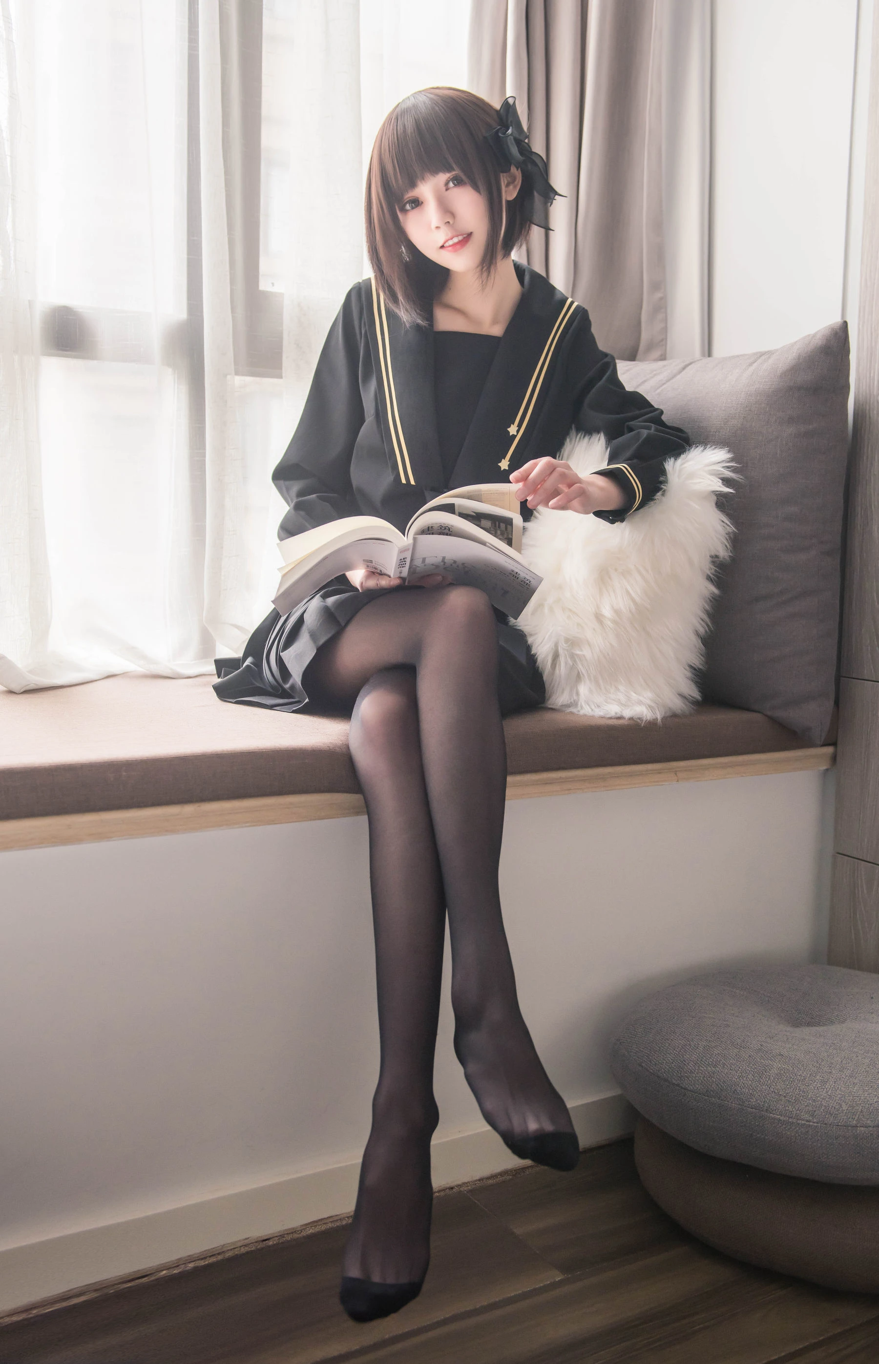 小妖精你的负卿 – 窗台制服插图8