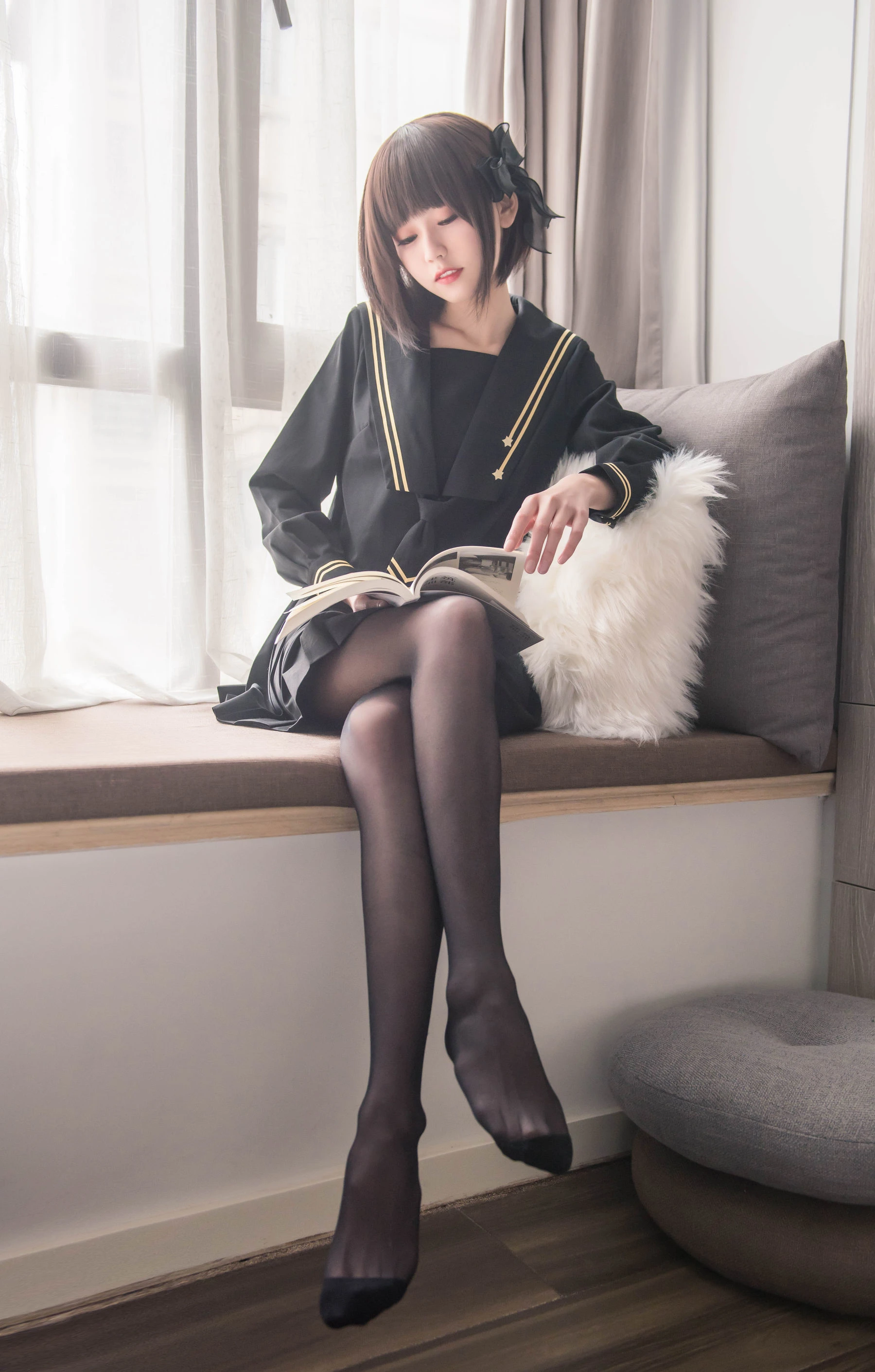 小妖精你的负卿 – 窗台制服插图7