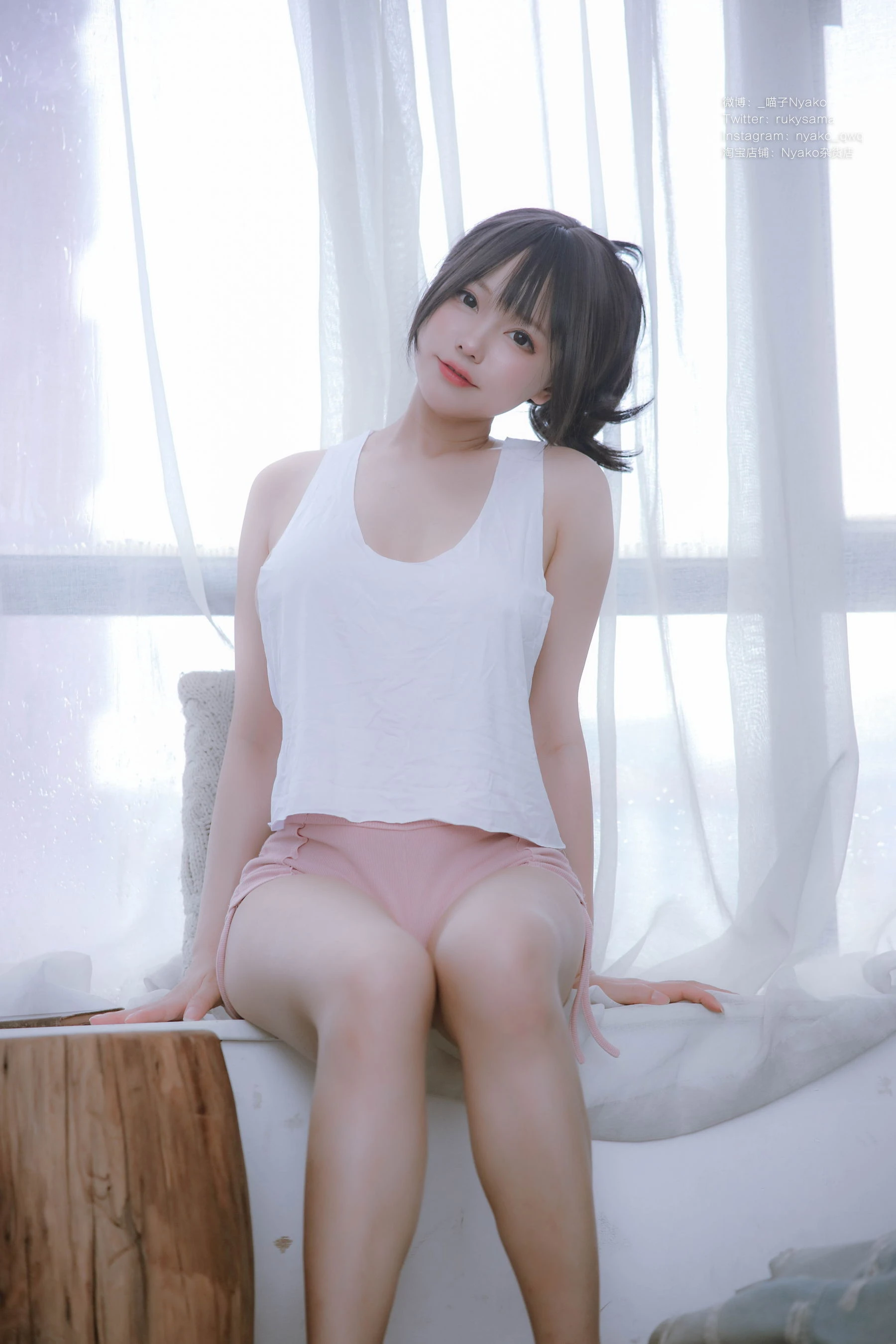 萌妹子Nyako喵子 – 隣のやばいお姉さん 背心插图8