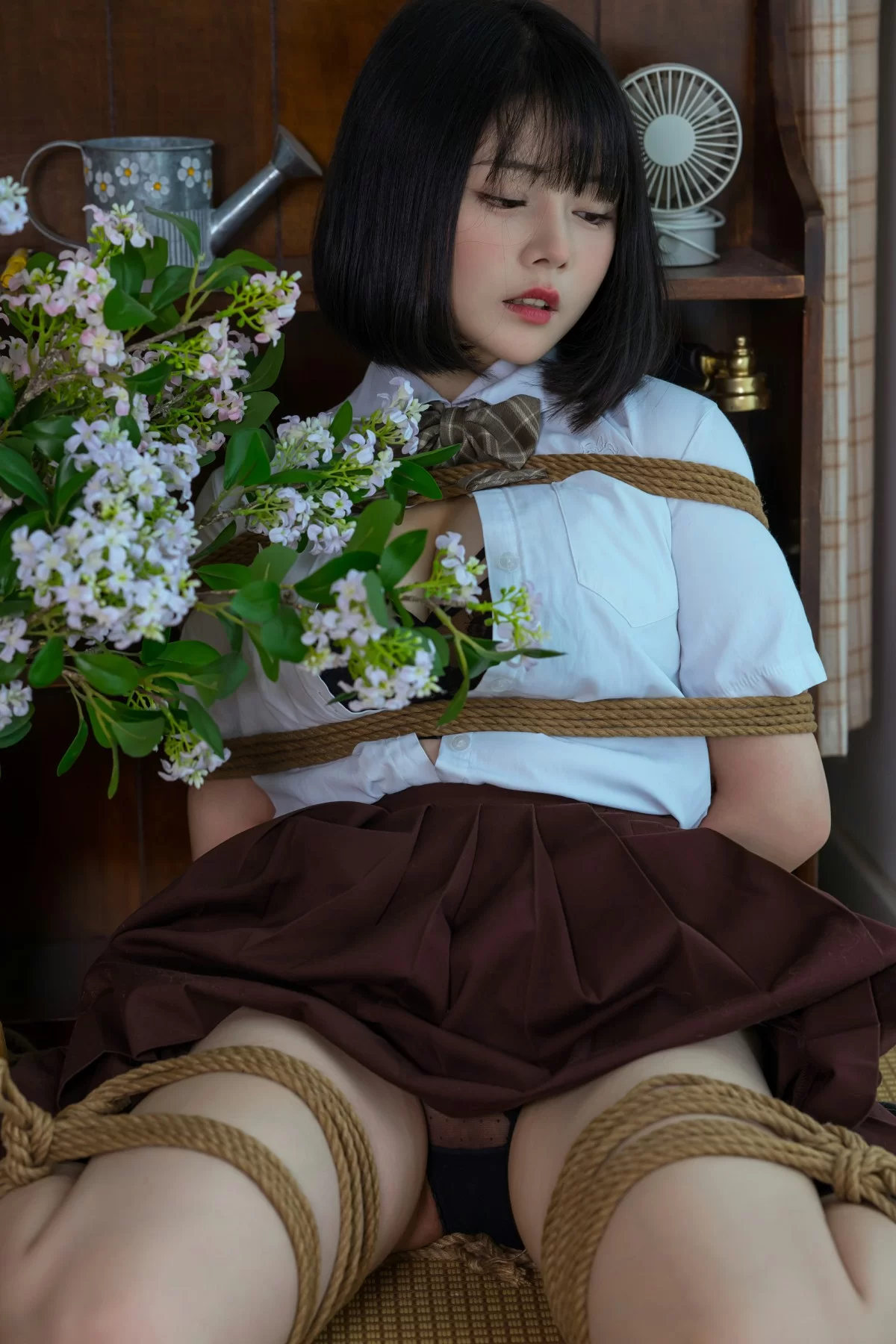 七月喵子 – 捆绑 [34P]插图1