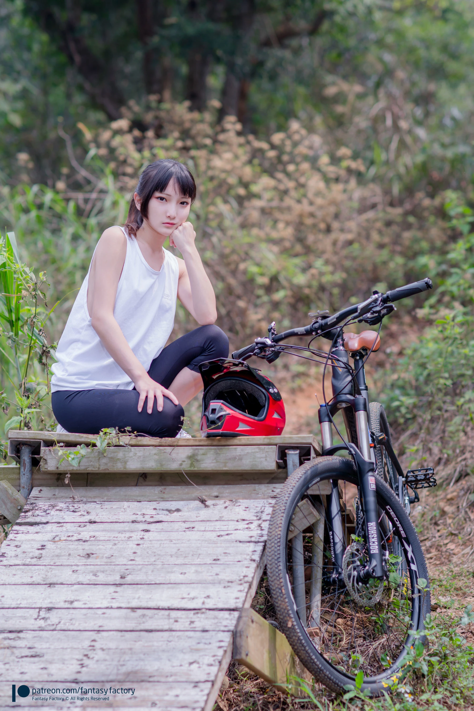 [Fantasy Factory] 小丁Cosplay – 单车少女 黑胶 情趣网衫 [110P]高清在线欣赏-撸撸奈子