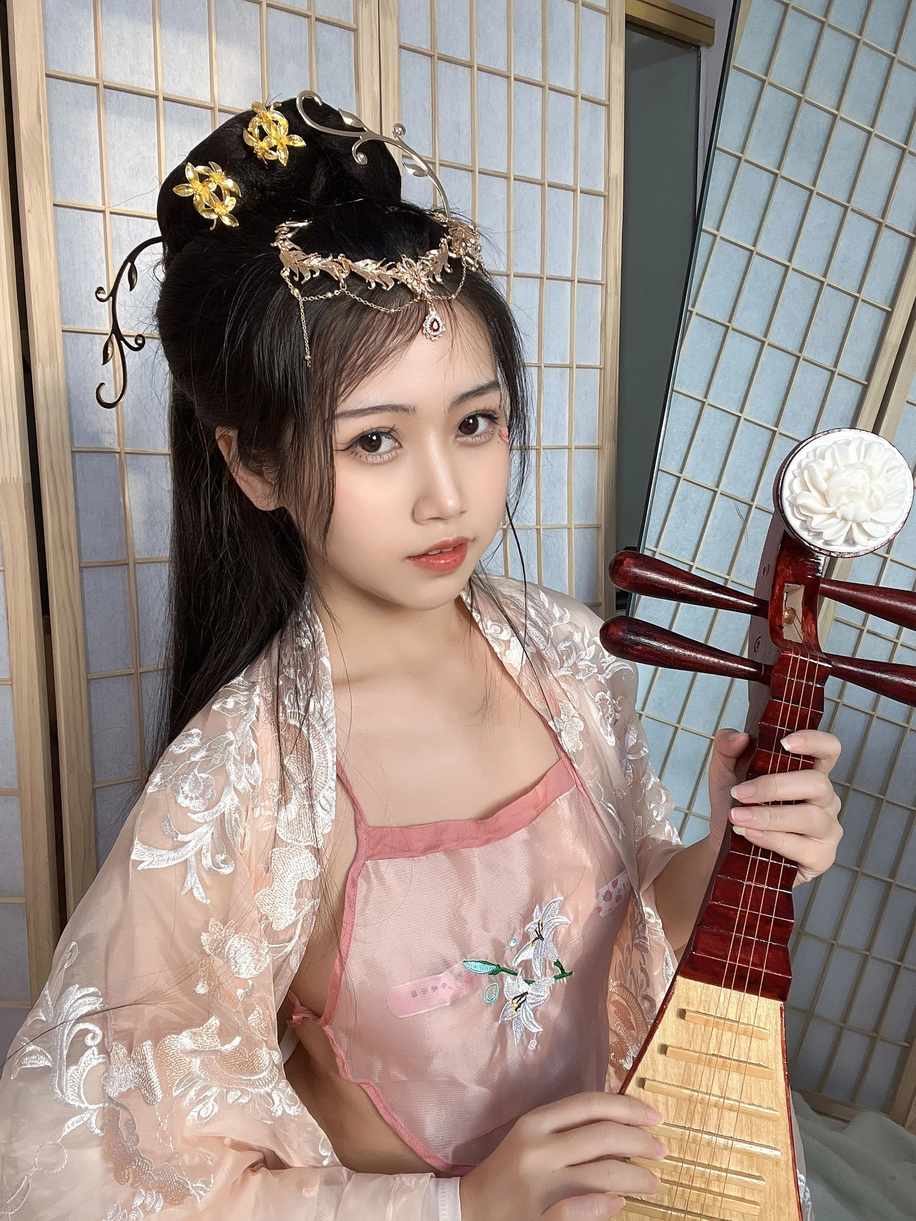 微博人气Coser不呆猫 – 宫廷仕女 [56P]高清在线欣赏-撸撸奈子