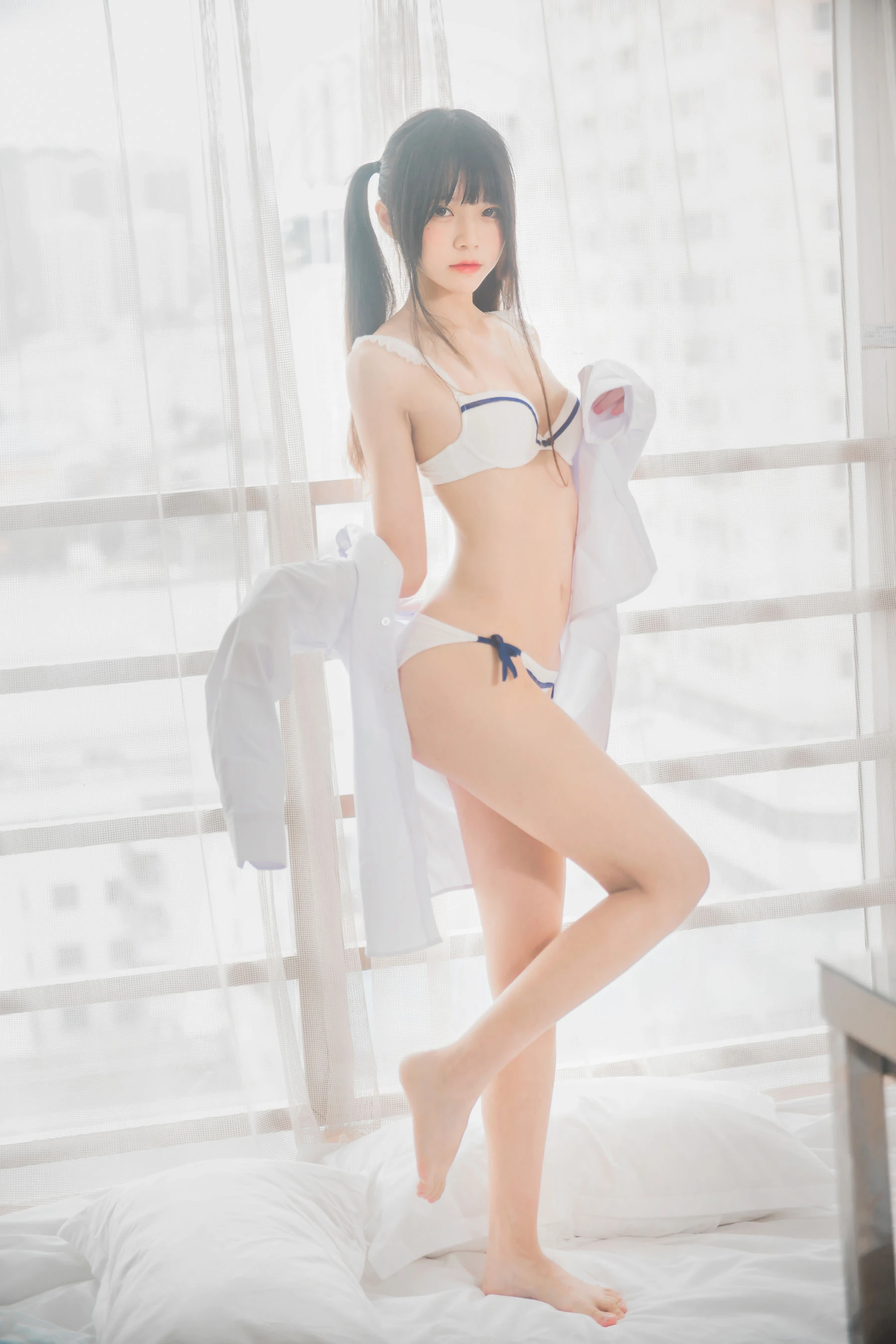 桜桃喵 《白衬衫双马尾》 [47P]插图6