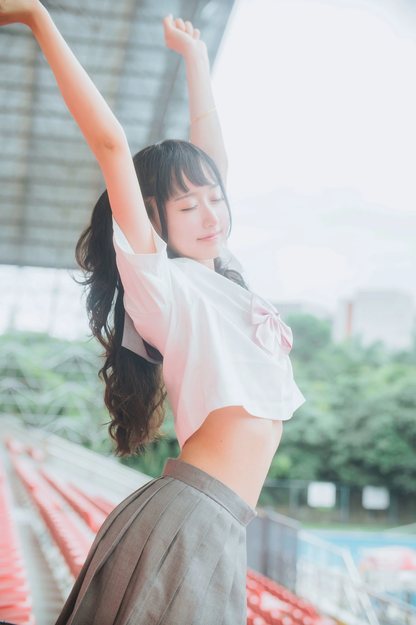 [萝莉COS] 木绵绵OwO – 灰色JK制服 [38P]高清在线欣赏-撸撸奈子